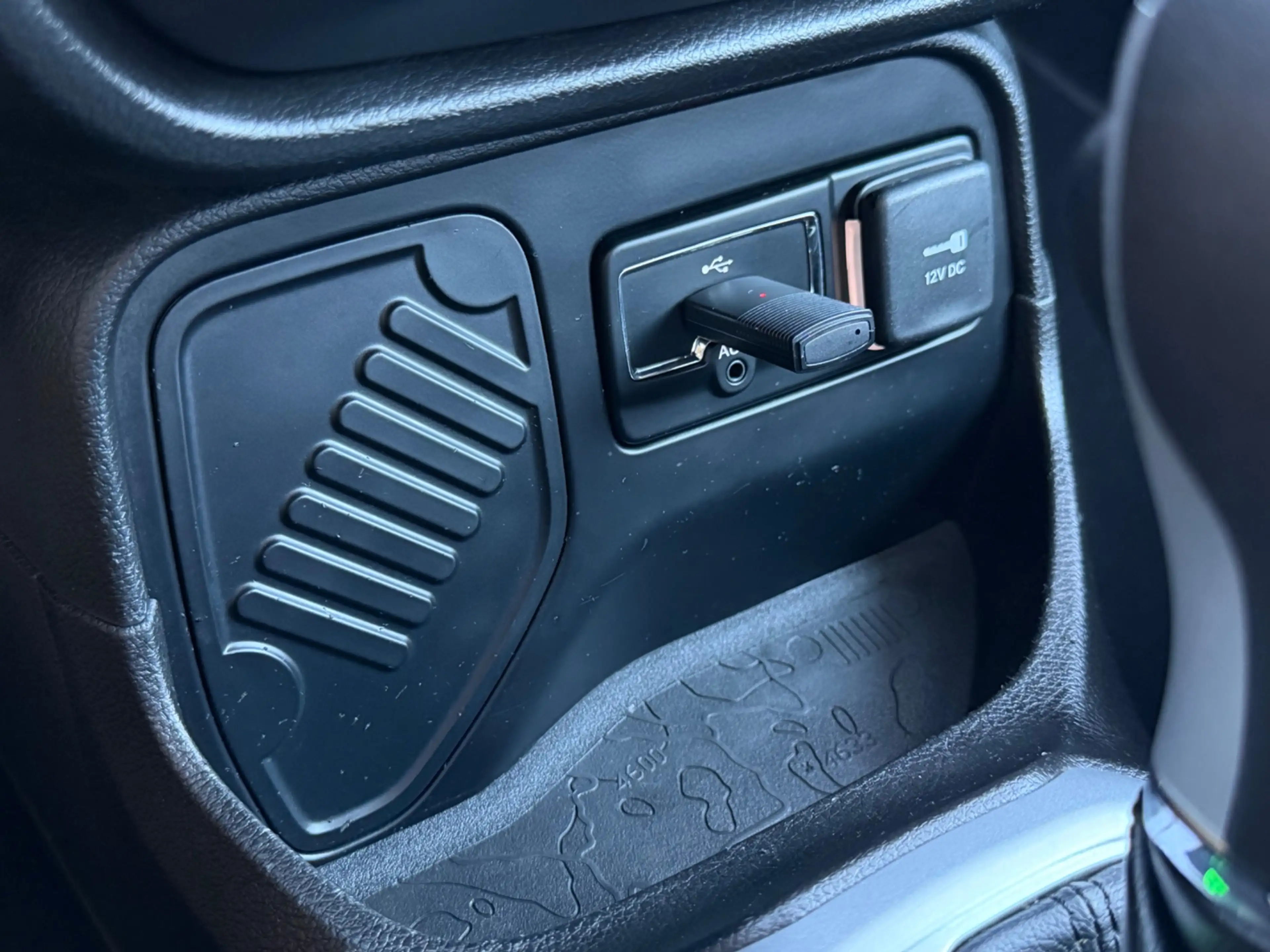 Jeep Renegade 1.4 automaat MultiAir Longitude, NAP, Navi, Cruise — photo 49