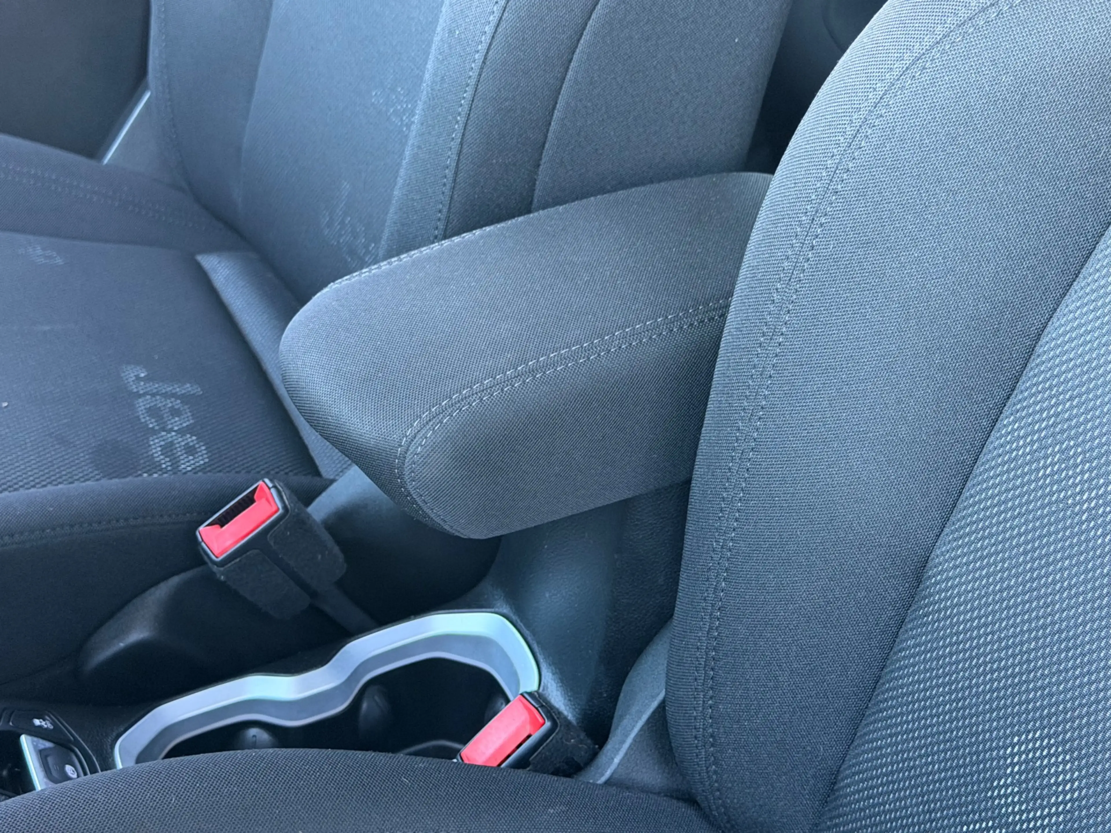 Jeep Renegade 1.4 automaat MultiAir Longitude, NAP, Navi, Cruise — photo 44