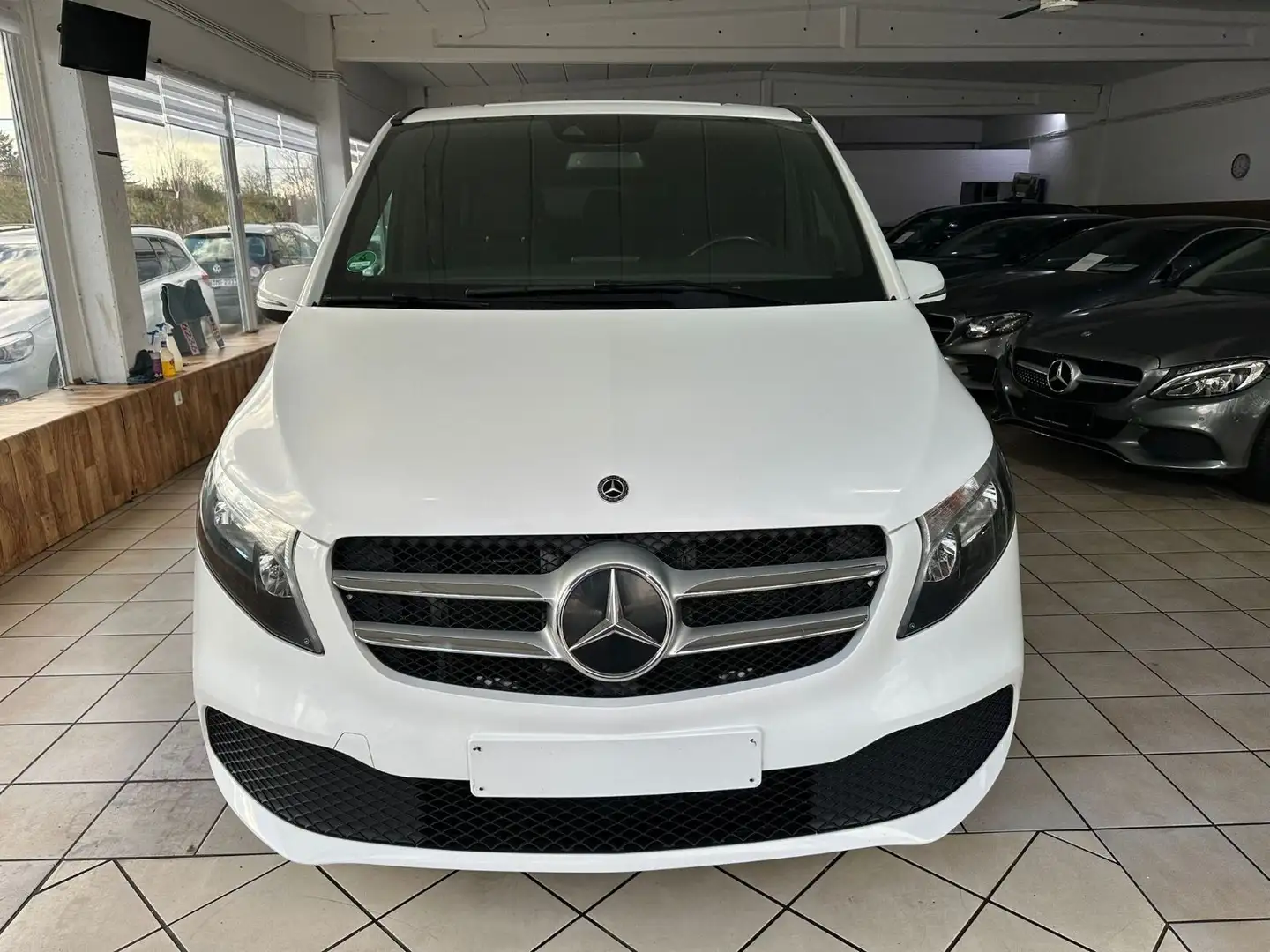 Mercedes-Benz V 220 d RISE 8 Sitze 9G-Tronic Netto=24999.-euro Alb - 2