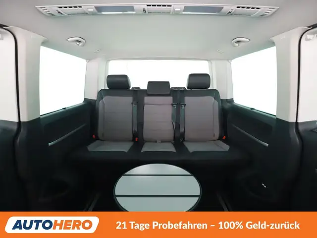 Volkswagen Multivan view 15