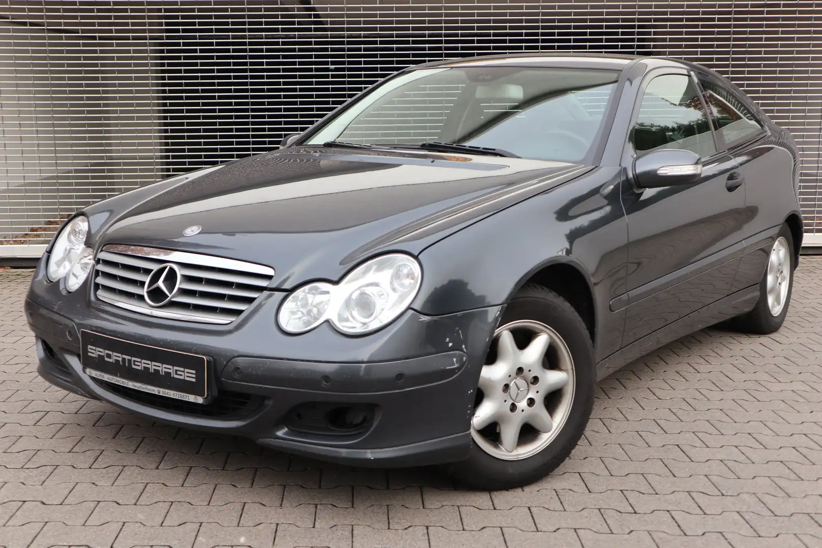 Mercedes-Benz C 200 CDI Sportcoupe Klima SHZ Komfort-Paket Alu PDC WR Gris - 1