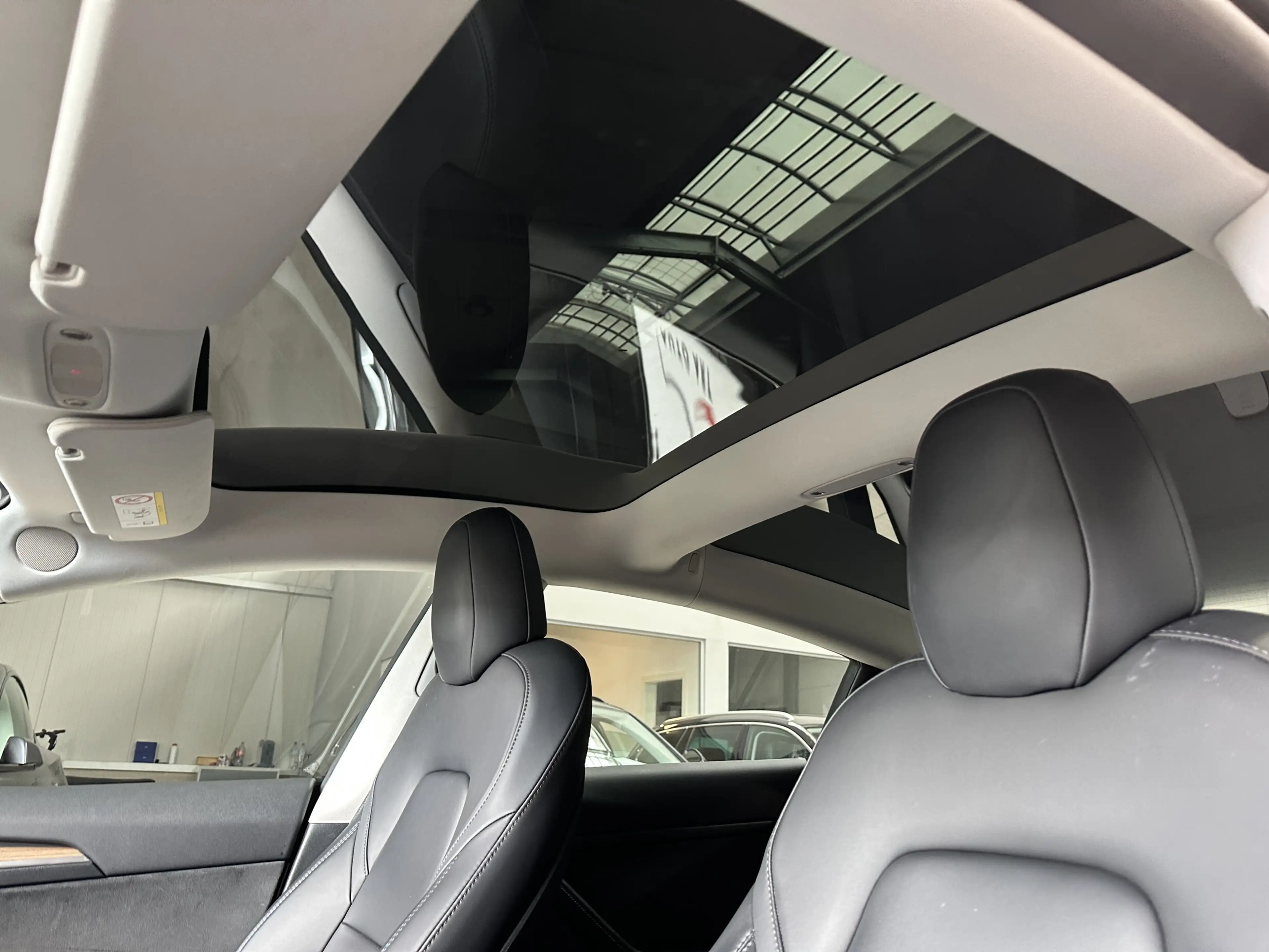 Tesla Model 3 Long Range Dual AWD Wärmepumpe — photo 15