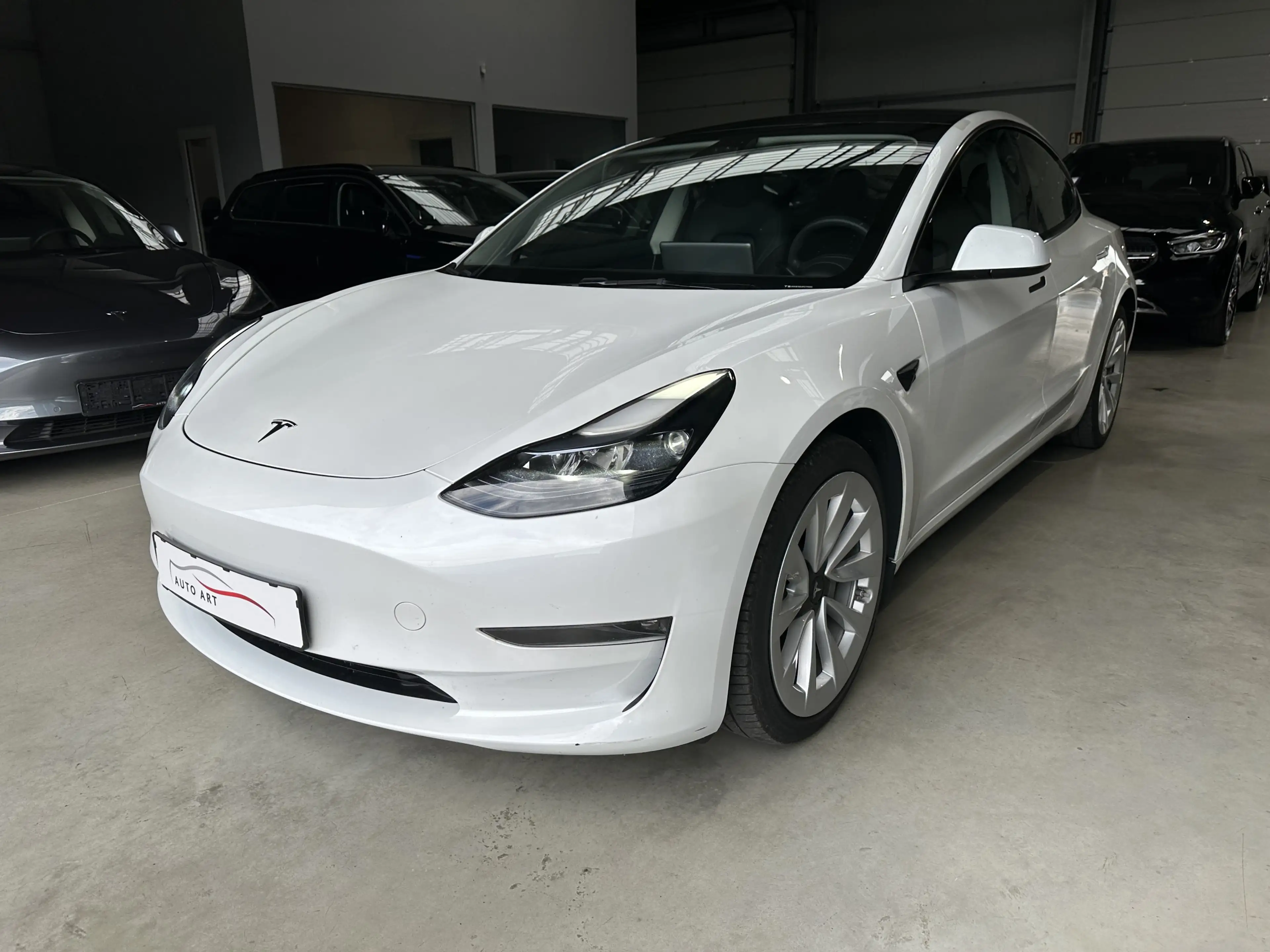 Tesla Model 3 Long Range Dual AWD Wärmepumpe — photo 3