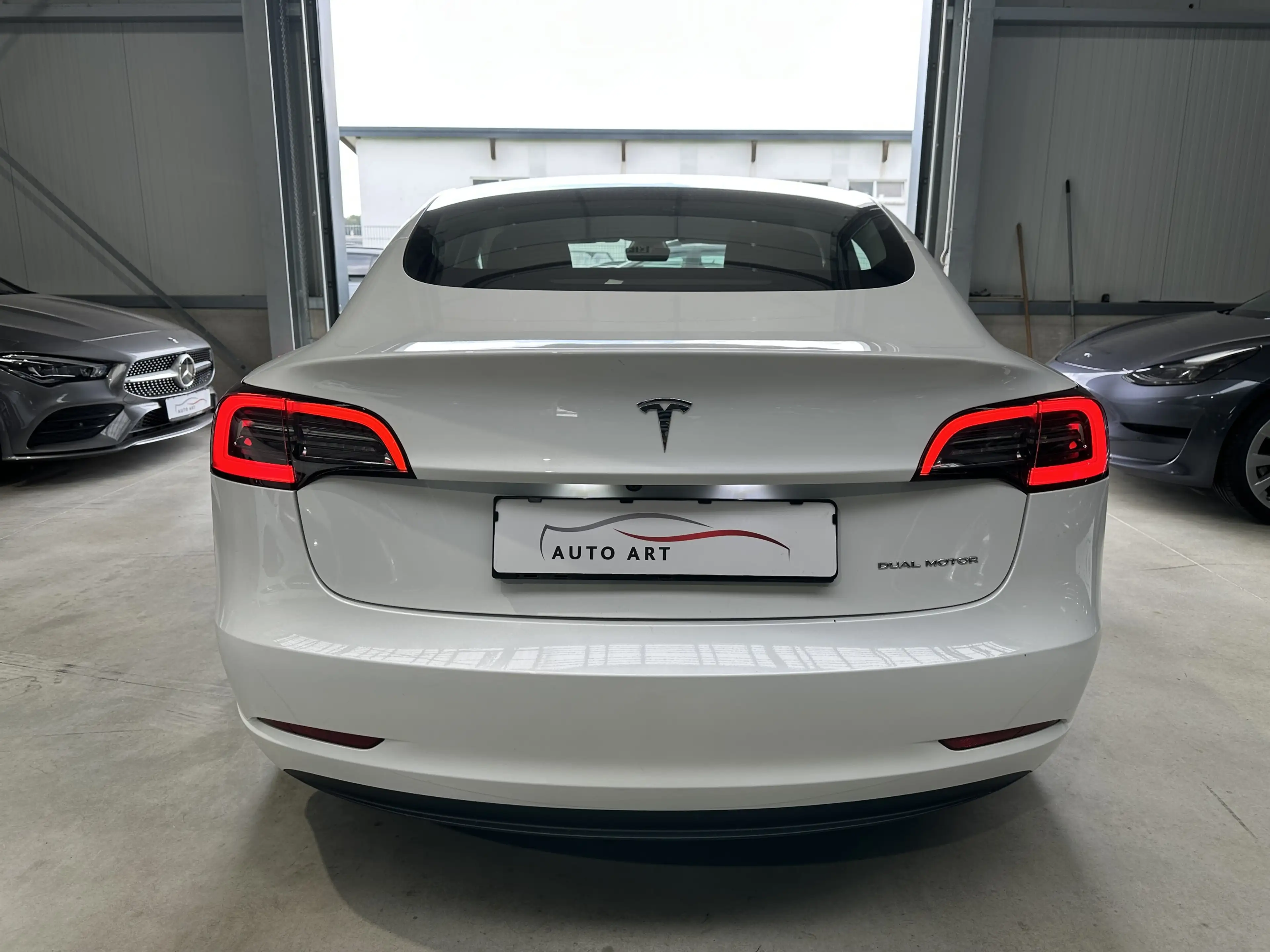 Tesla Model 3 Long Range Dual AWD Wärmepumpe — photo 5