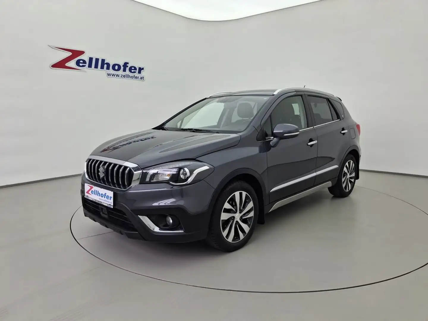 Suzuki SX4 S-Cross 1,4 DITC 4WD flash Aut. Grau - 2