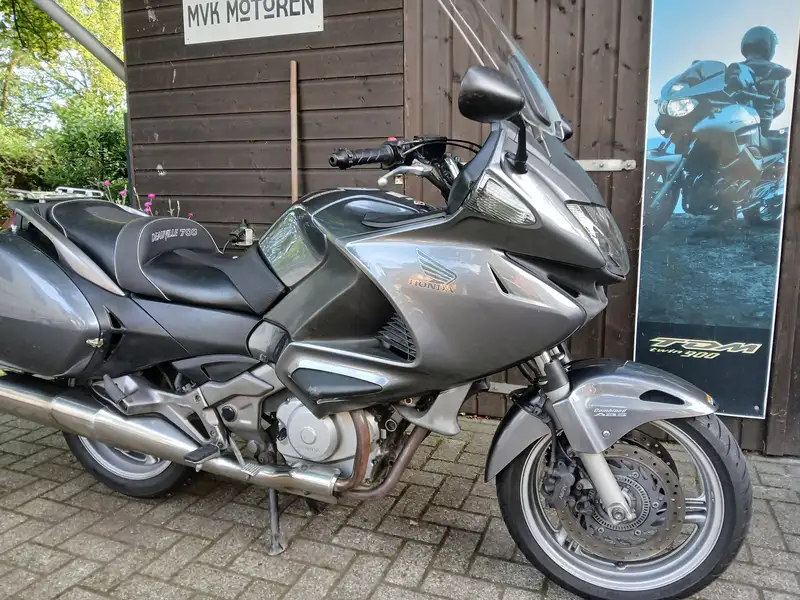 Honda NT 700 V Deauville - foto 4