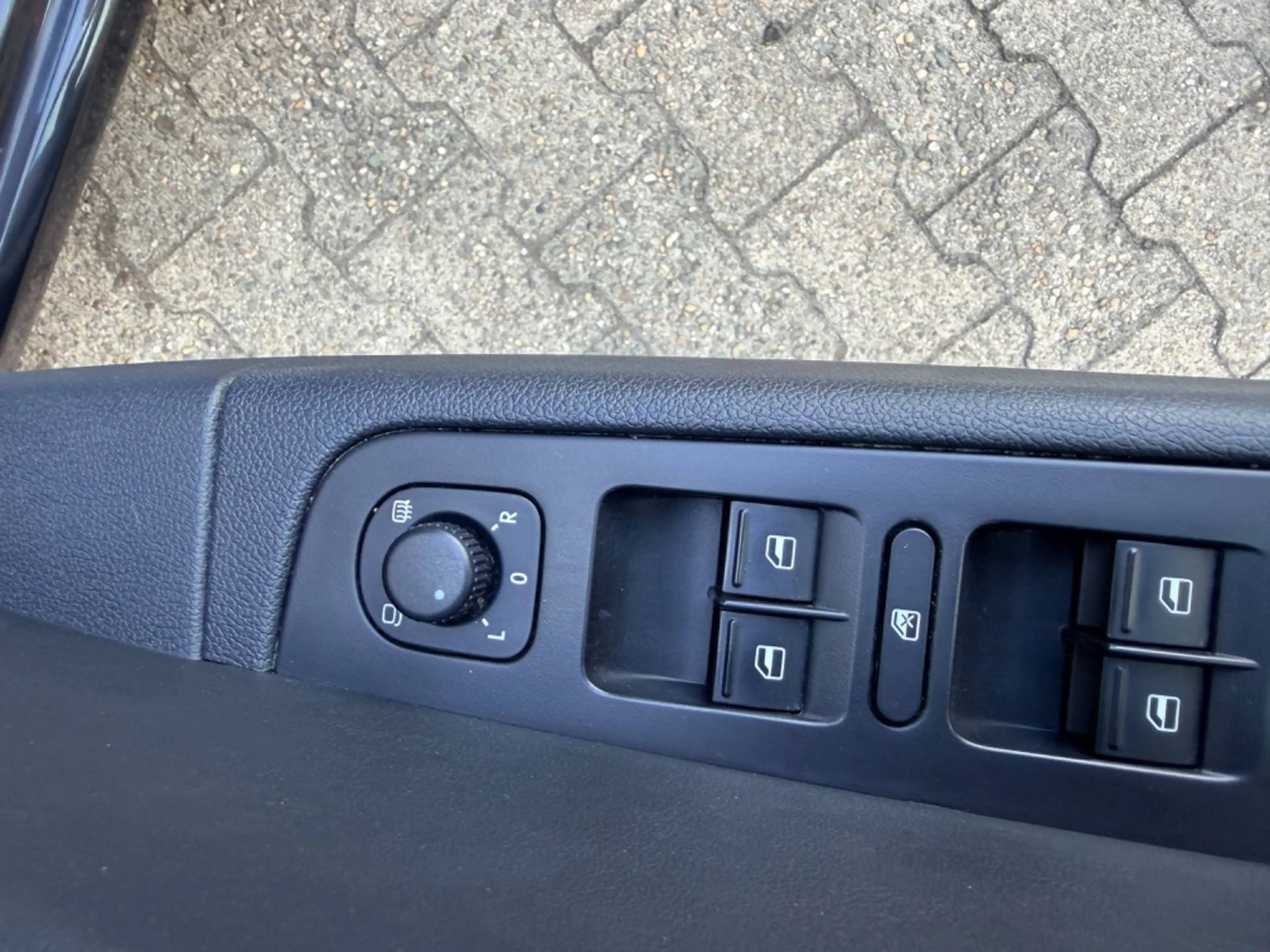 Skoda Superb Combi Elegance 2.0 TDI Leder Xenon Automa — photo 20