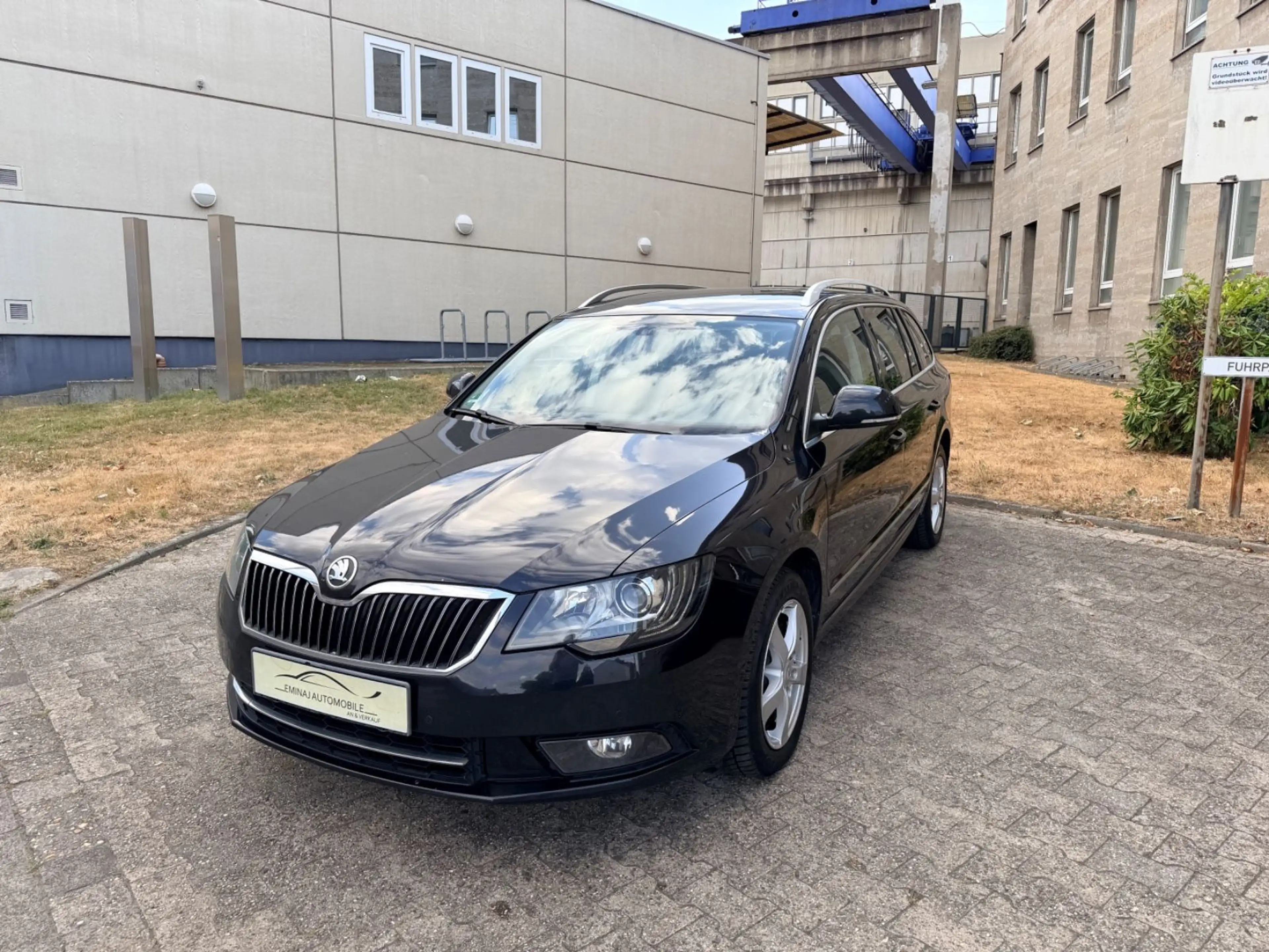 Skoda Superb Combi Elegance 2.0 TDI Leder Xenon Automa