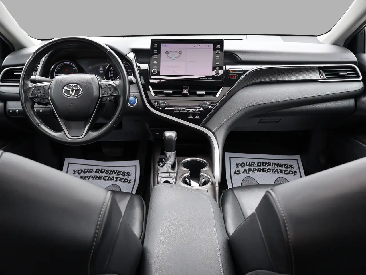 Toyota Camry снимка Toyota Camry