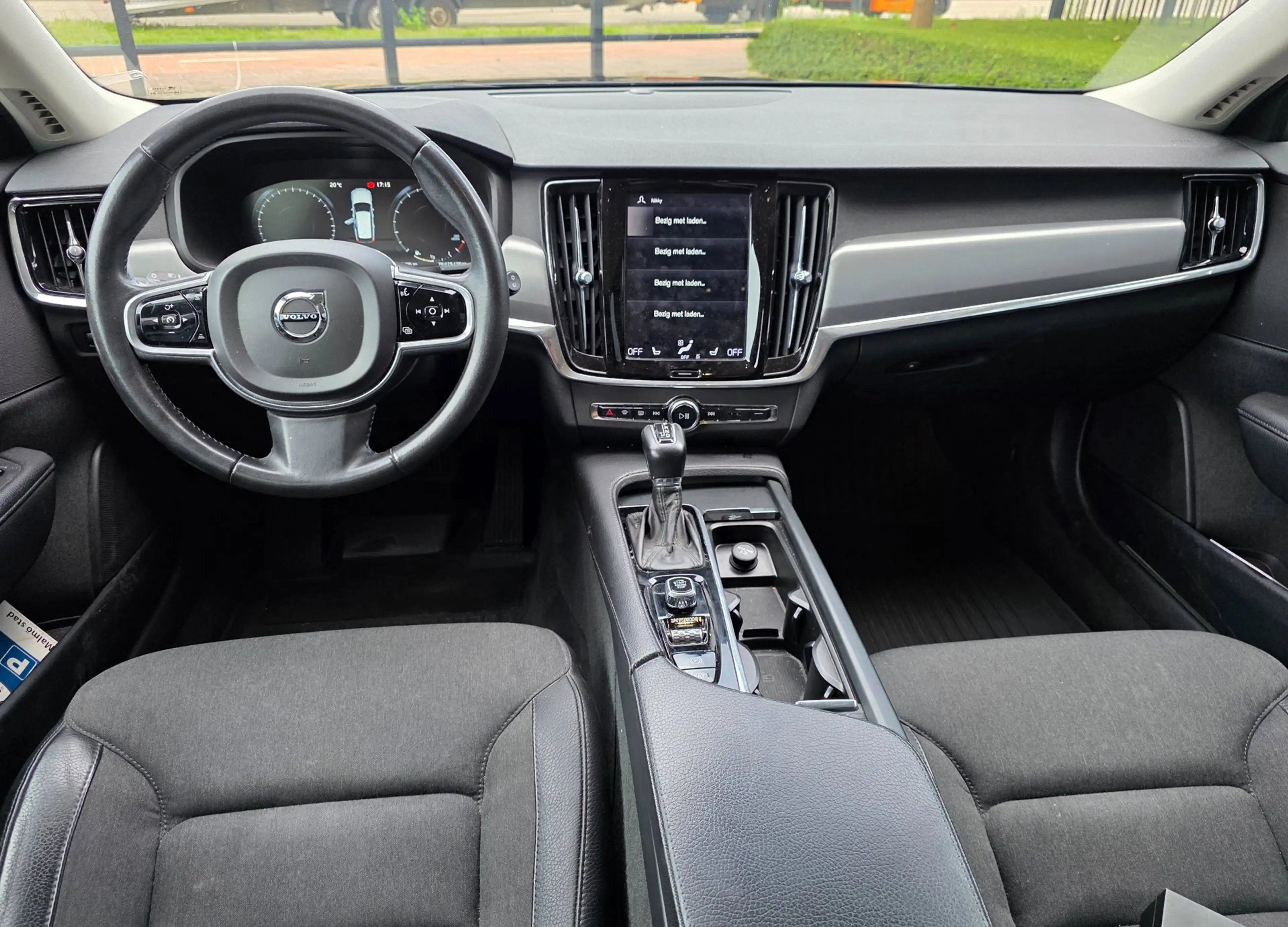 Volvo V90 2.0 T5 Momentum — photo 4