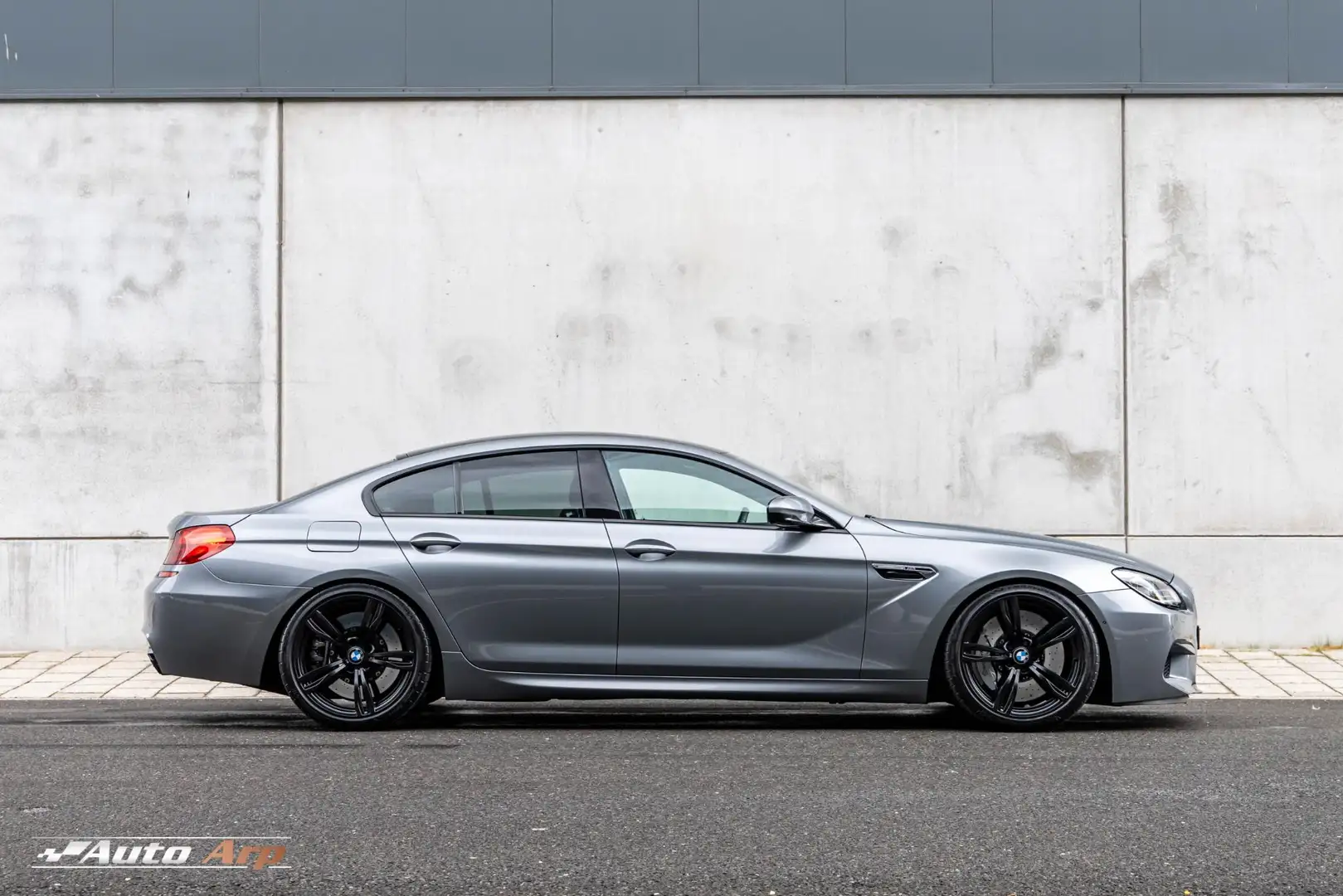 BMW M6 6-serie Gran Coupé Competition Package Grijs - 2