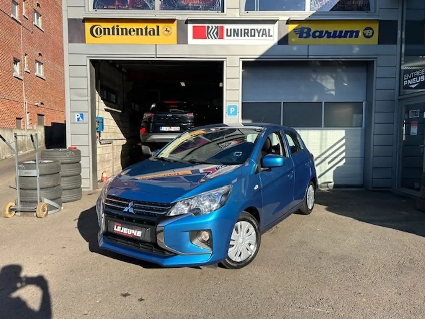 Mitsubishi Space Star Space Star 1.2i Invite - Comme neuve! Garantie - 1