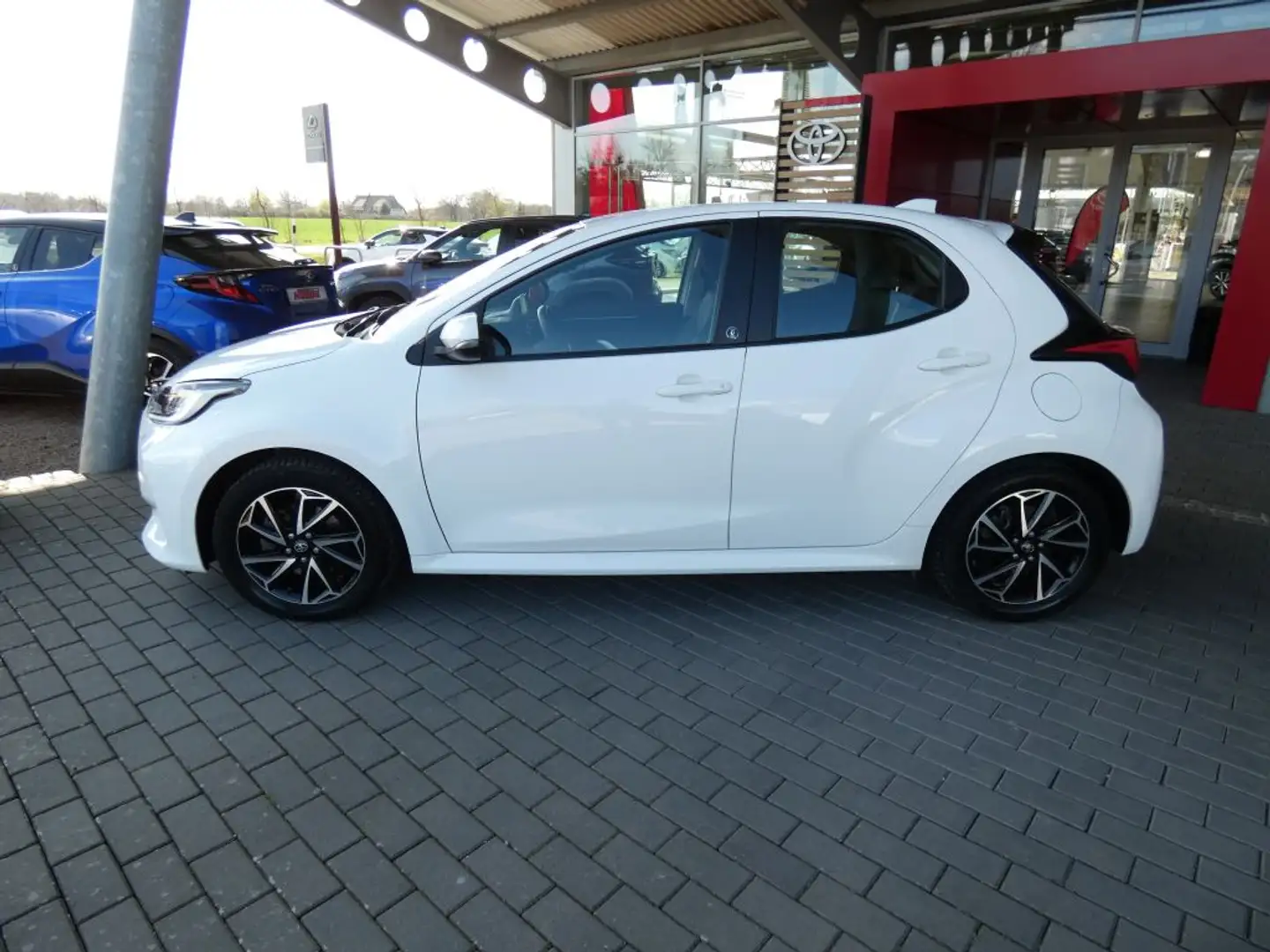Toyota Yaris Hybrid 1.5 VVT-i Team D*SHZ+Kamera+Allwetter Bianco - 2