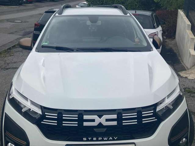 Imagine Dacia Sandero Sandero Stepway TCe 110 Extreme
