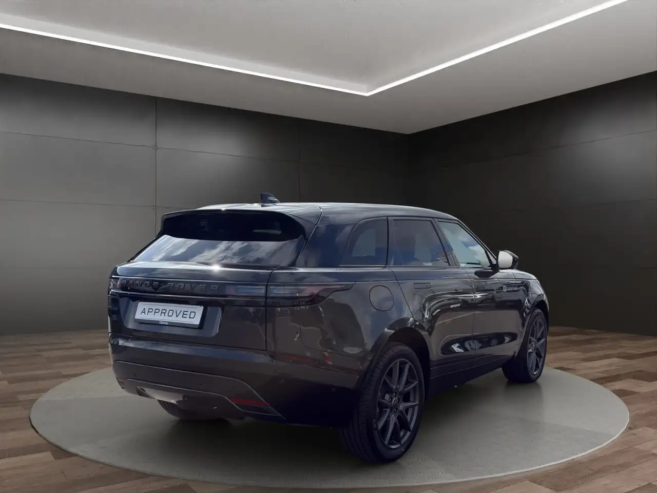Land Rover Range Rover Velar 2026