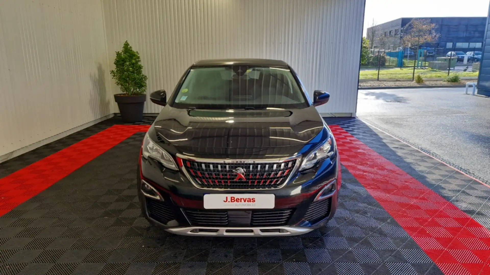 Peugeot 3008 BLUEHDI 130CH SS EAT8 ALLURE Noir - 2