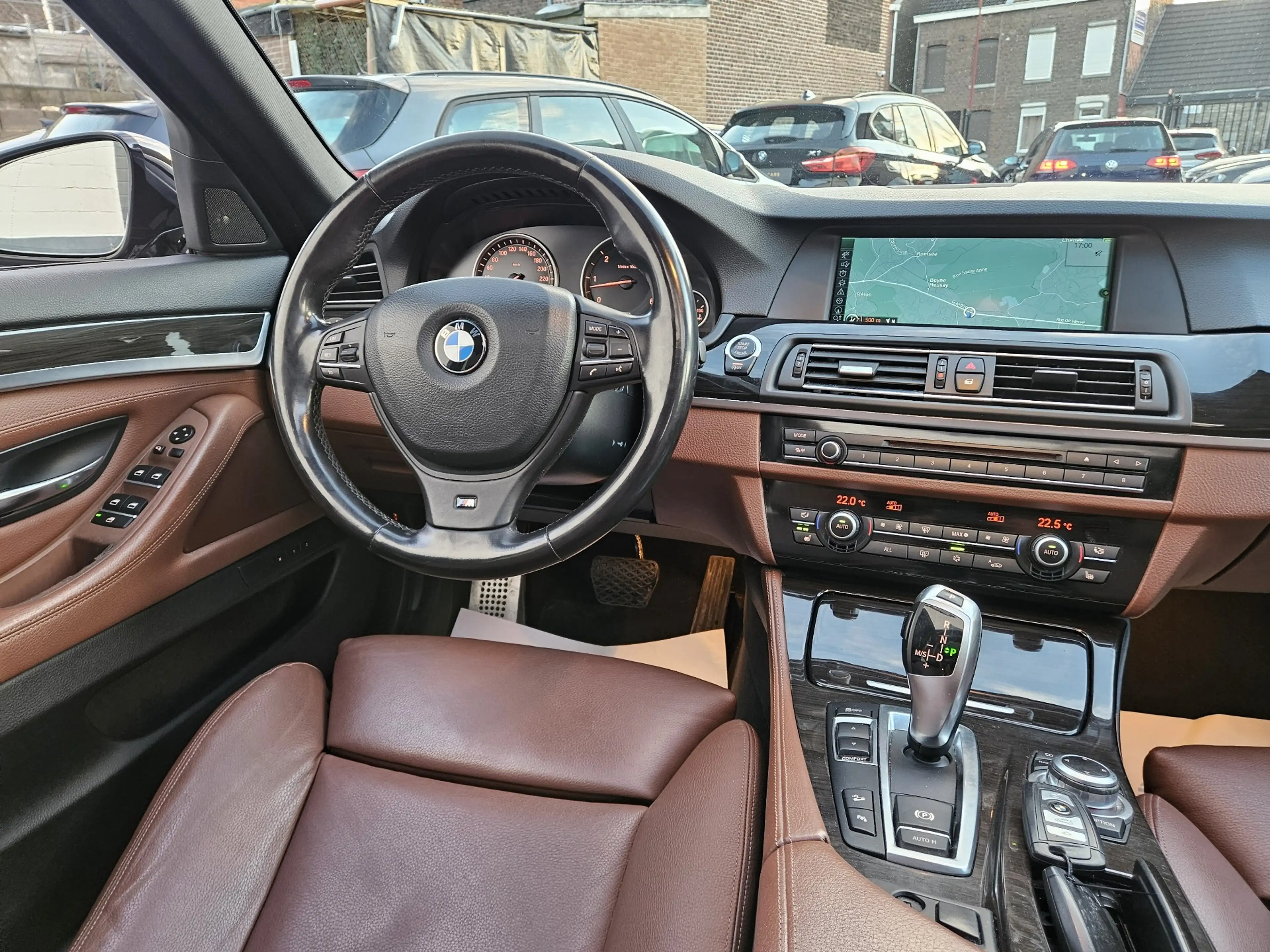 BMW 535 PANO * PACK M * KEYLESS * — photo 12