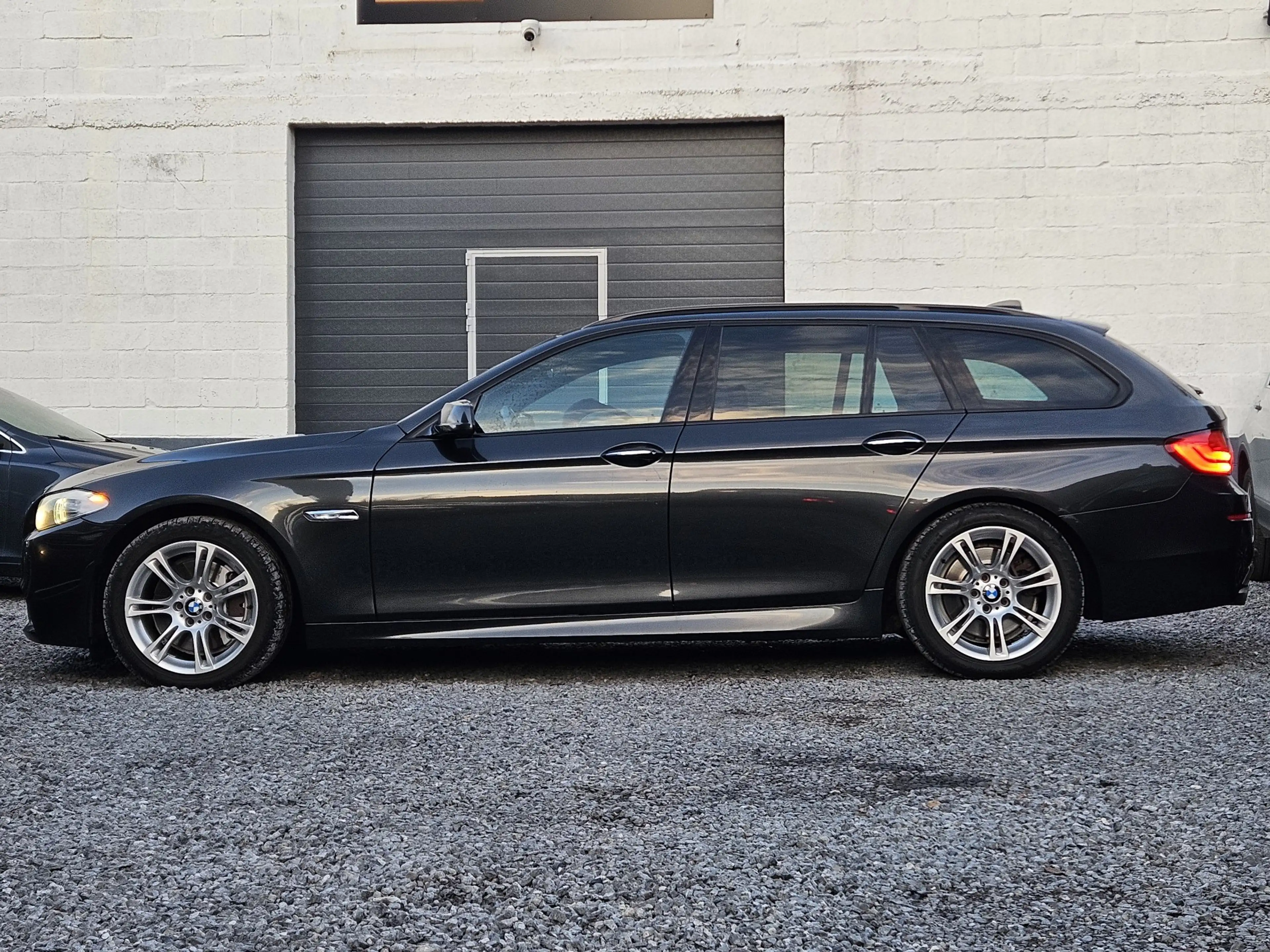 BMW 535 PANO * PACK M * KEYLESS * — photo 5