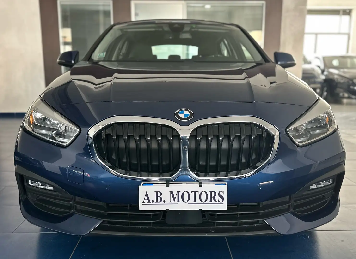 BMW 116 116d Advantage auto Blau - 2