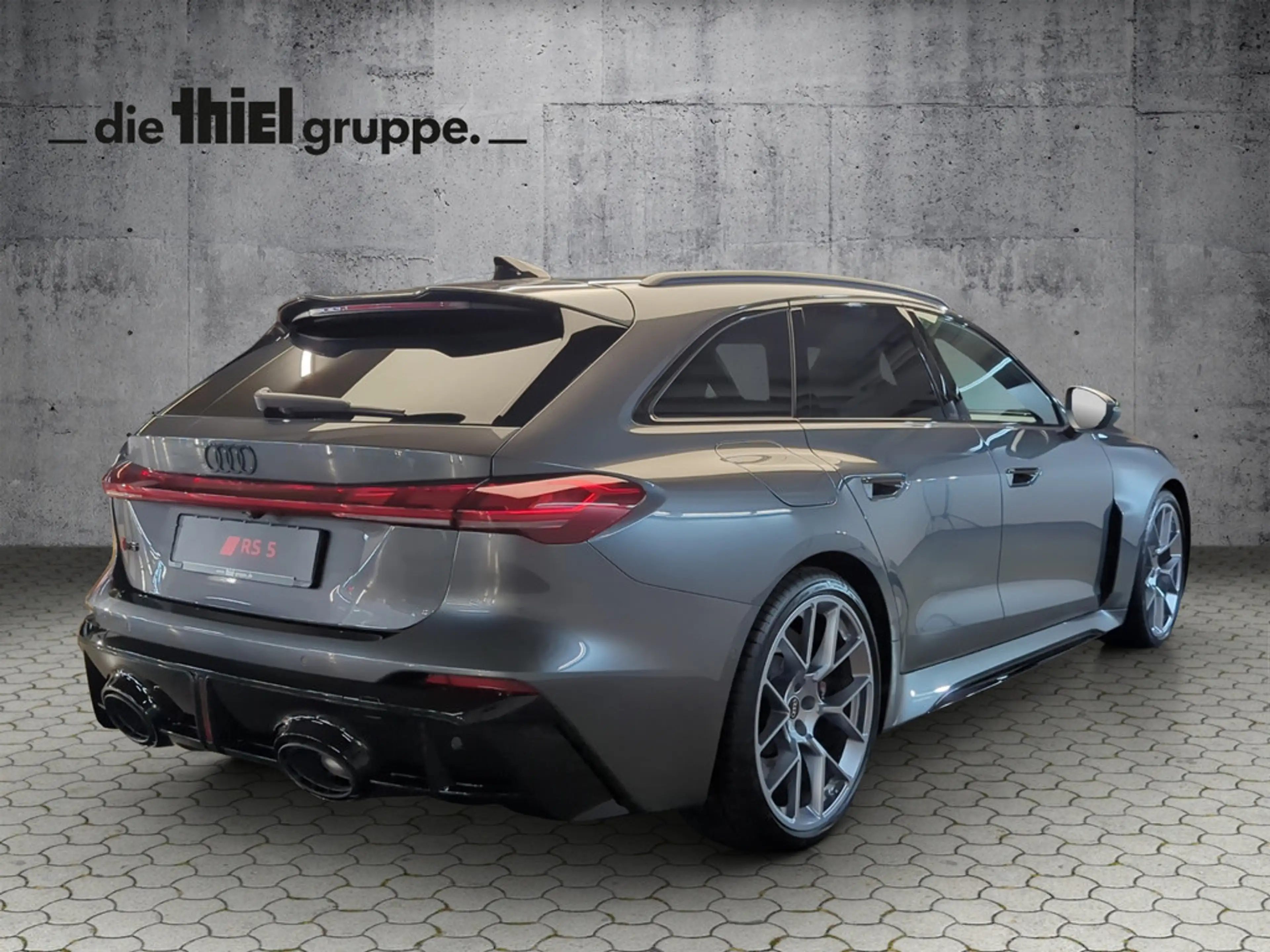 Audi RS5 — photo 5