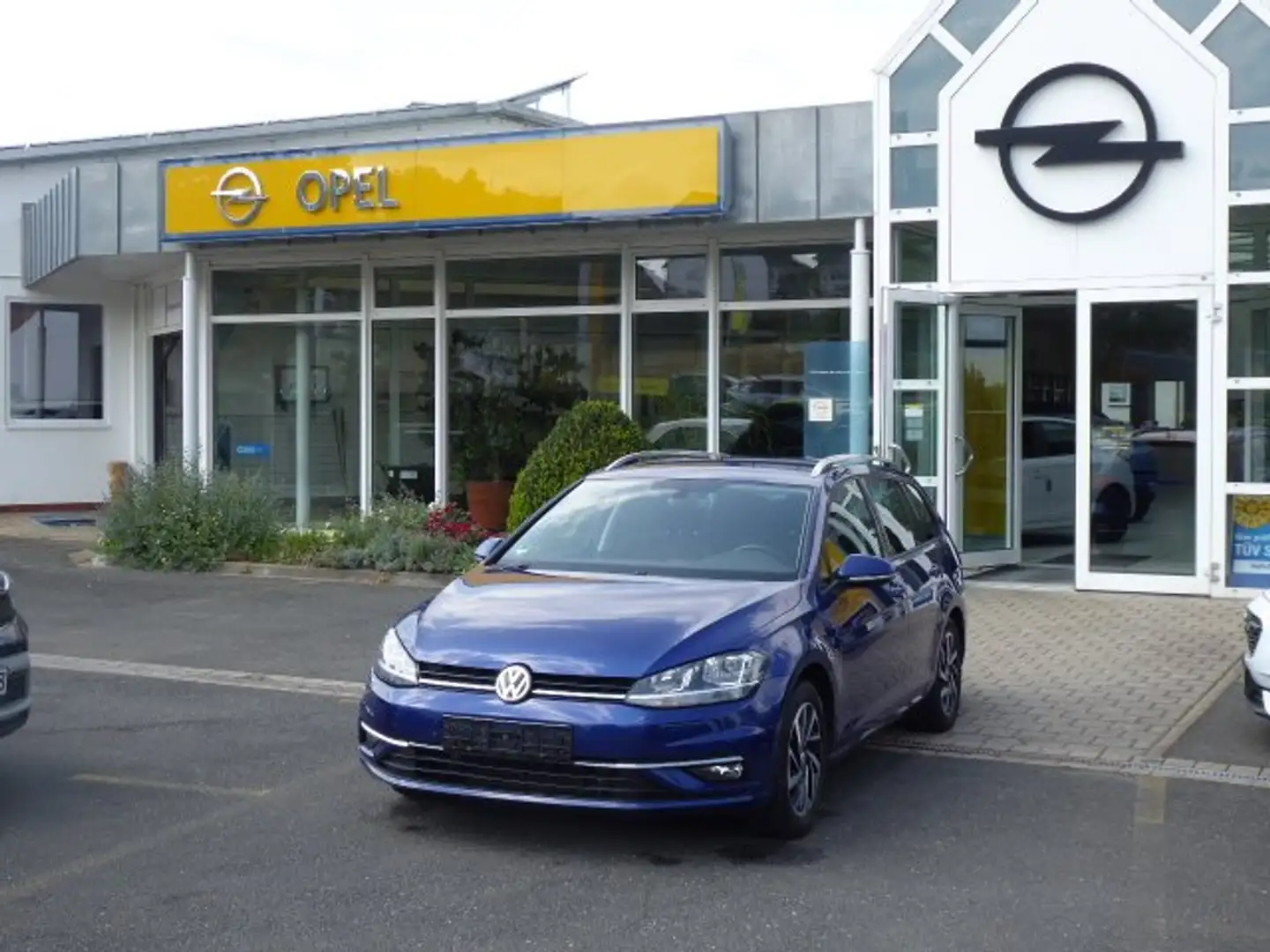 Volkswagen Golf Variant Golf VII Variant 1.5 TSI ACT DSG Join Bleu - 1