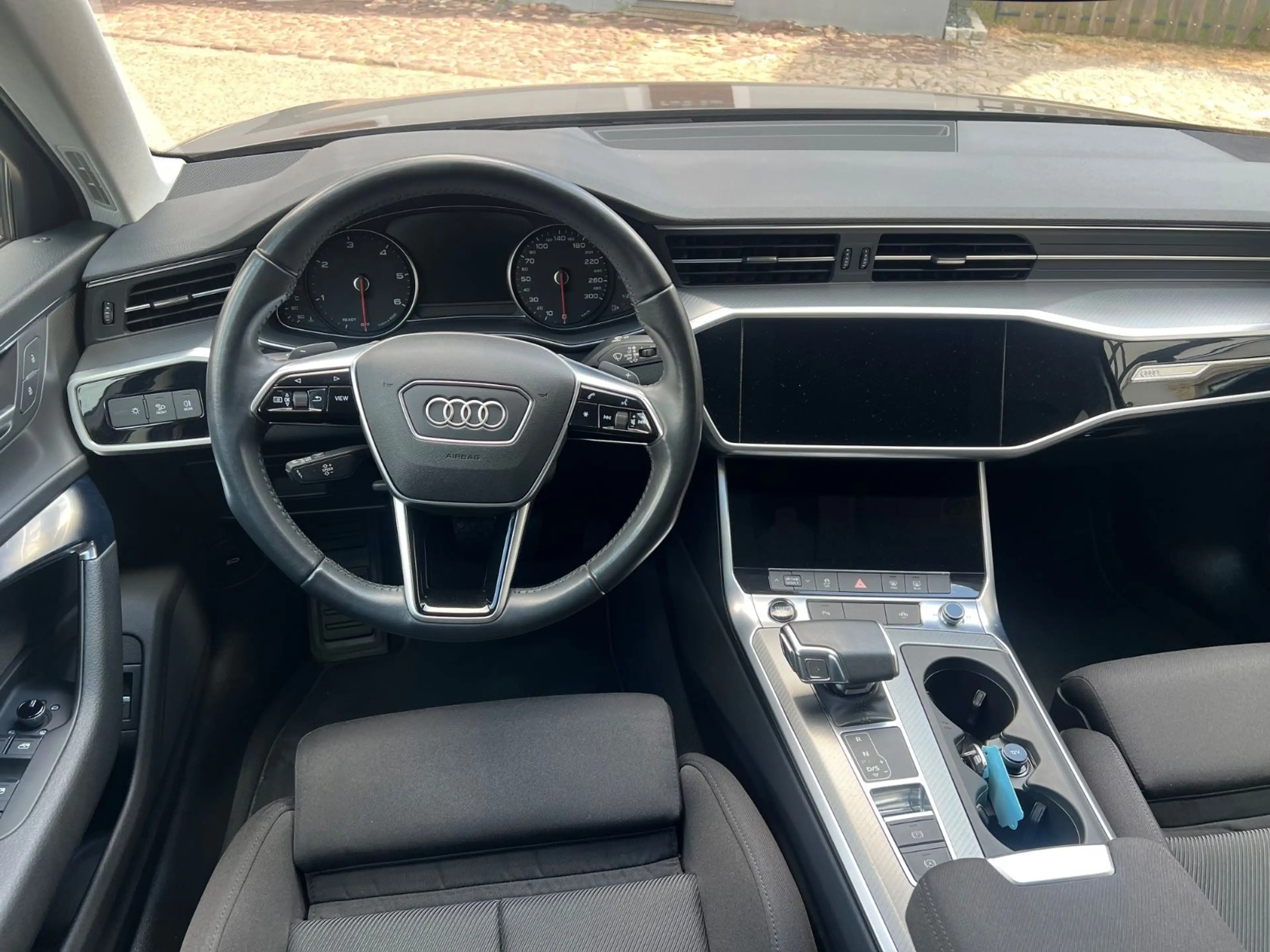Audi A6 Avant 40 TDI sport * HDMatrix-LED * AHK — photo 11