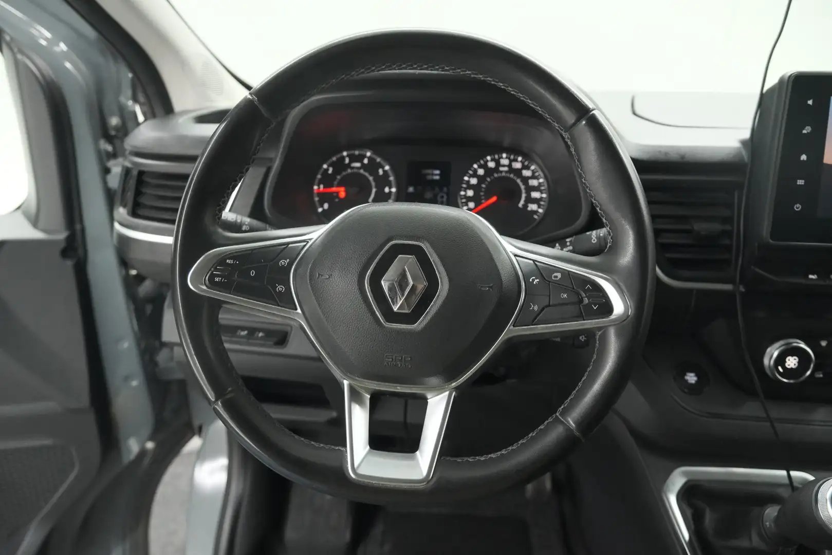 Renault Trafic 2.0 dCi 110 T30 L2H1 Work Edition | Trekhaak | Cam Grijs - 2