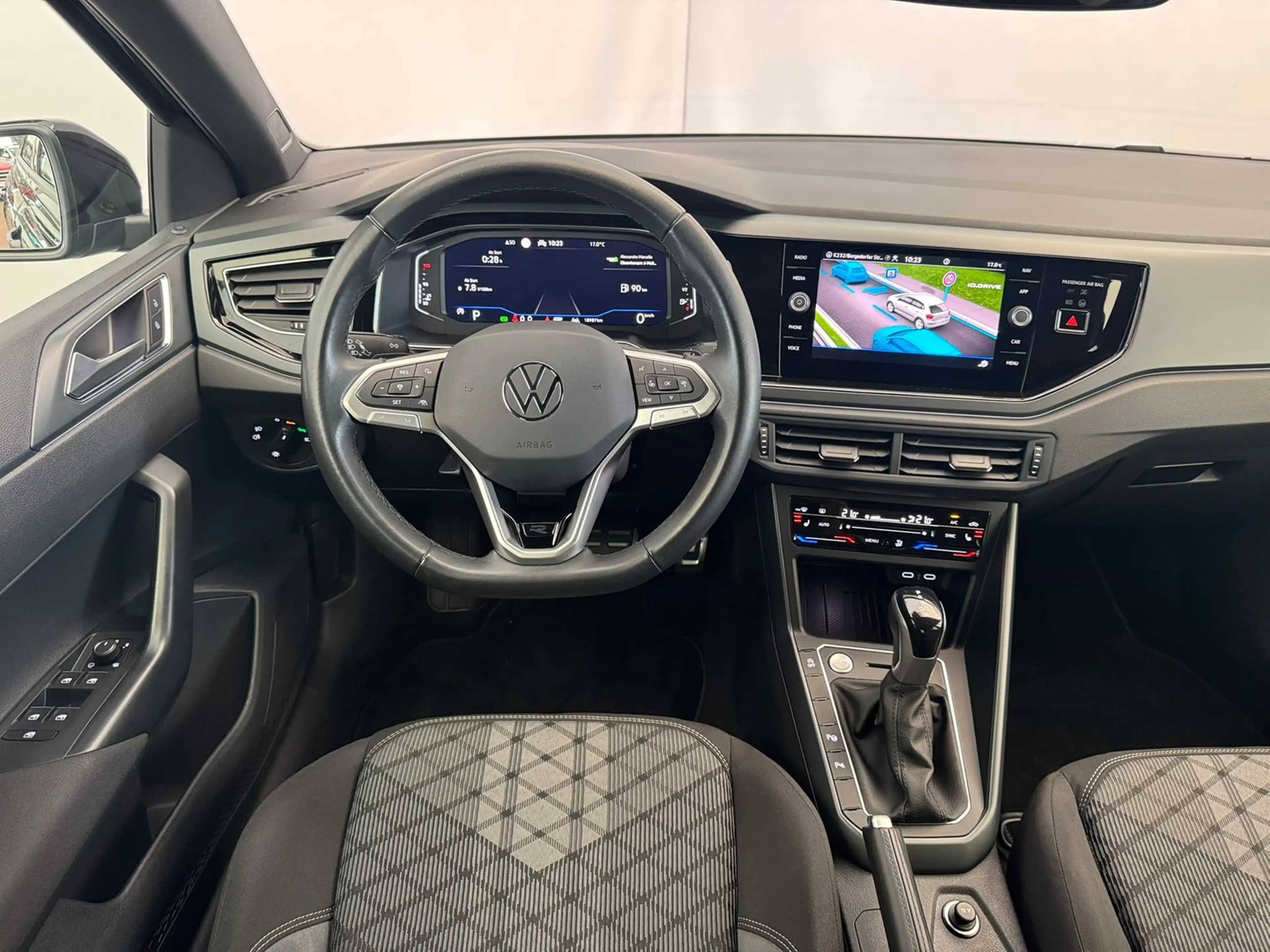Volkswagen Polo R-Line 1.0TSI DSG+KAMERA+ACC+NAVI+KEYLESS — photo 10