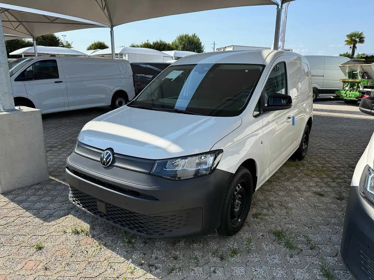 Volkswagen Caddy BUSINESS 2.0TDI 102CV CAMBIO MANUALE Blanco - 2