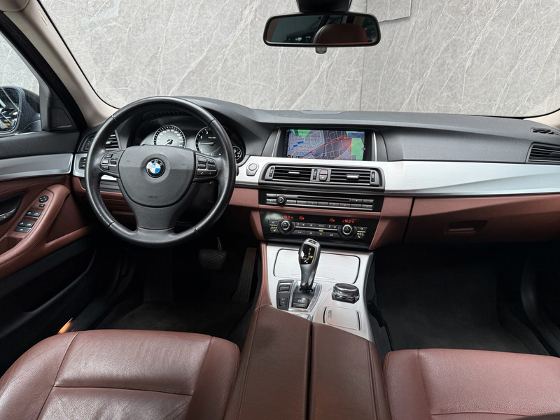 BMW 528 5-serie Touring 528xi M Sport Edition 245 PK / HUD — photo 12