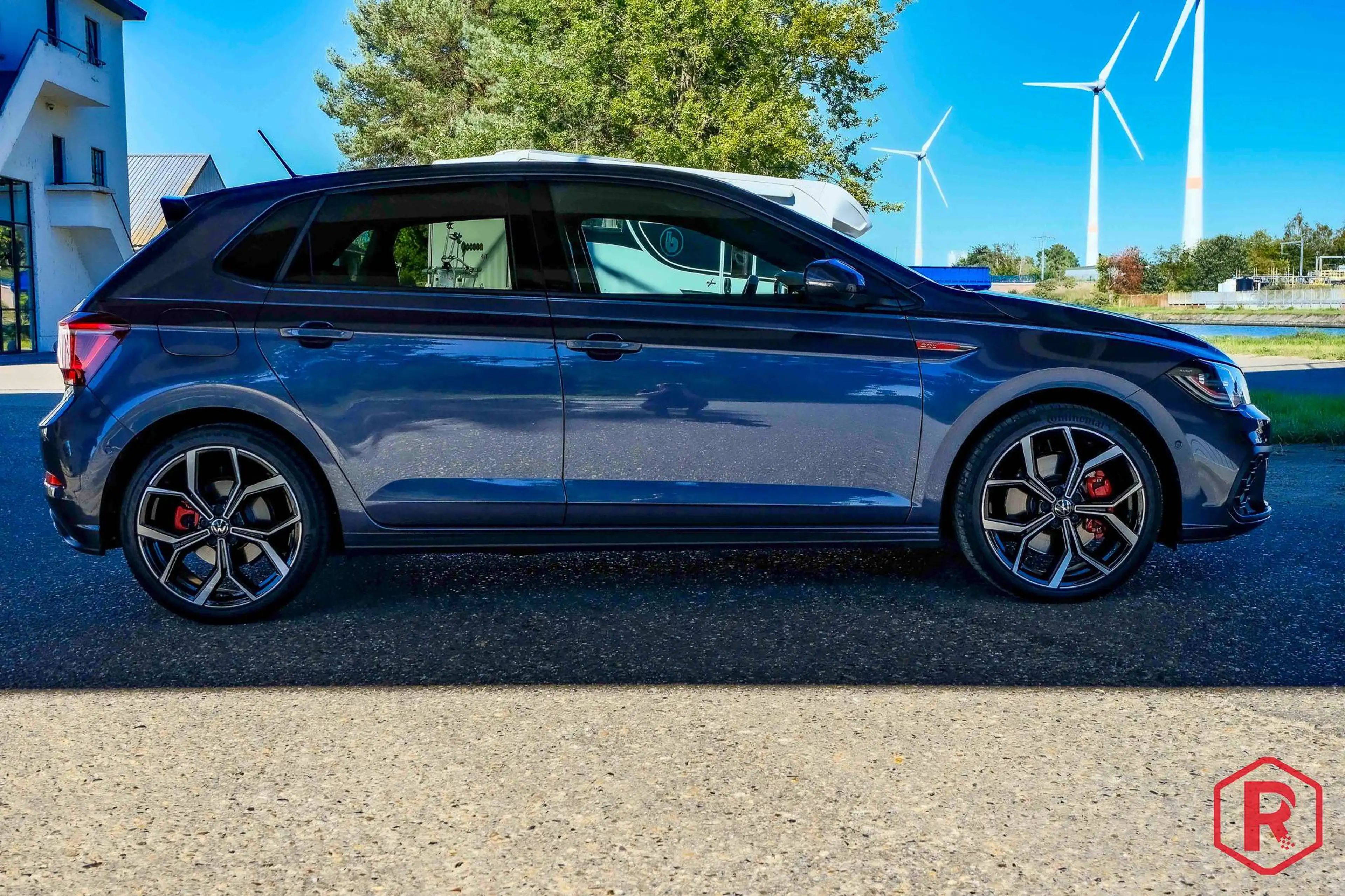 Volkswagen Polo GTI 2.0 TSI 207 DSG IQLight — photo 3