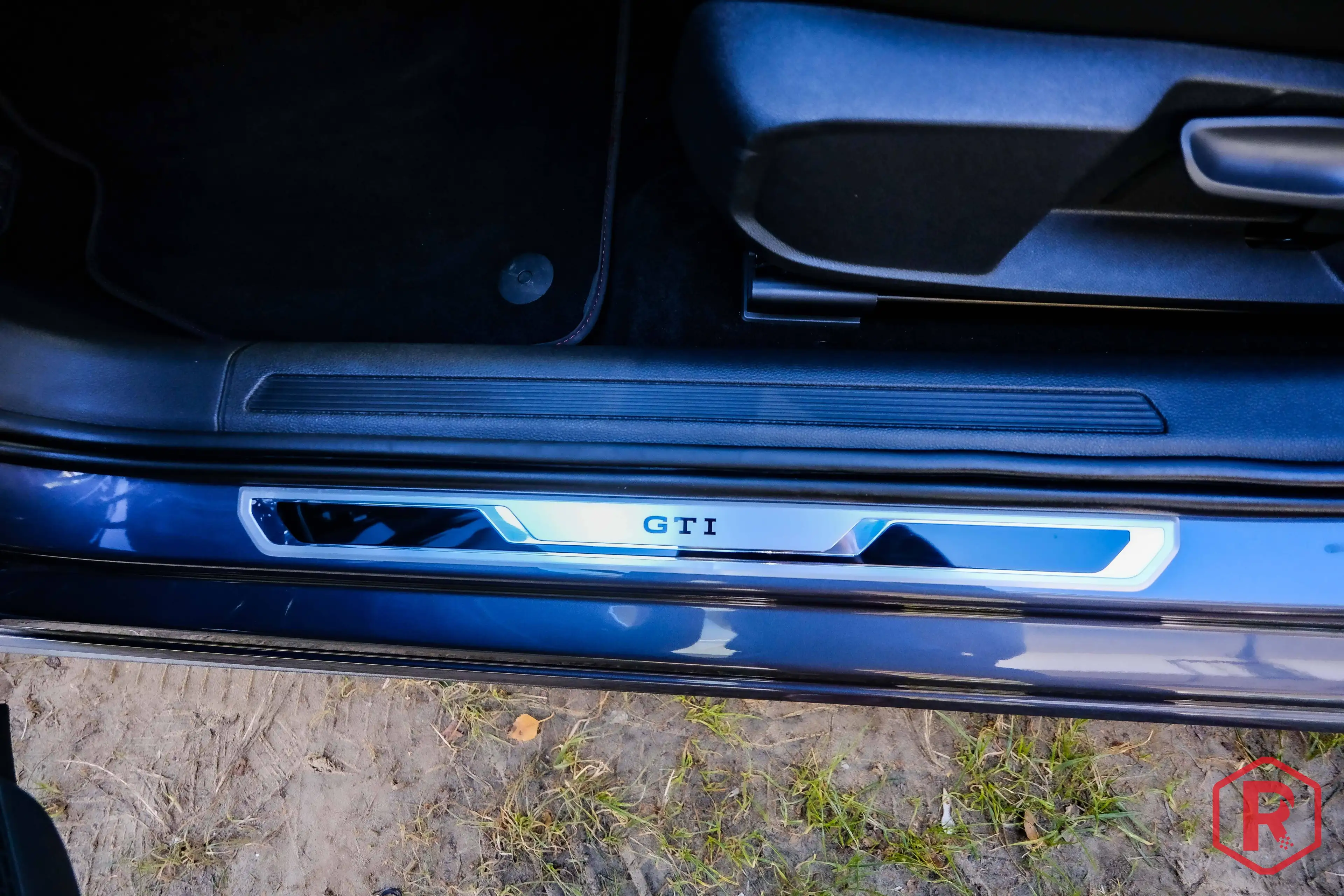 Volkswagen Polo GTI 2.0 TSI 207 DSG IQLight — photo 11