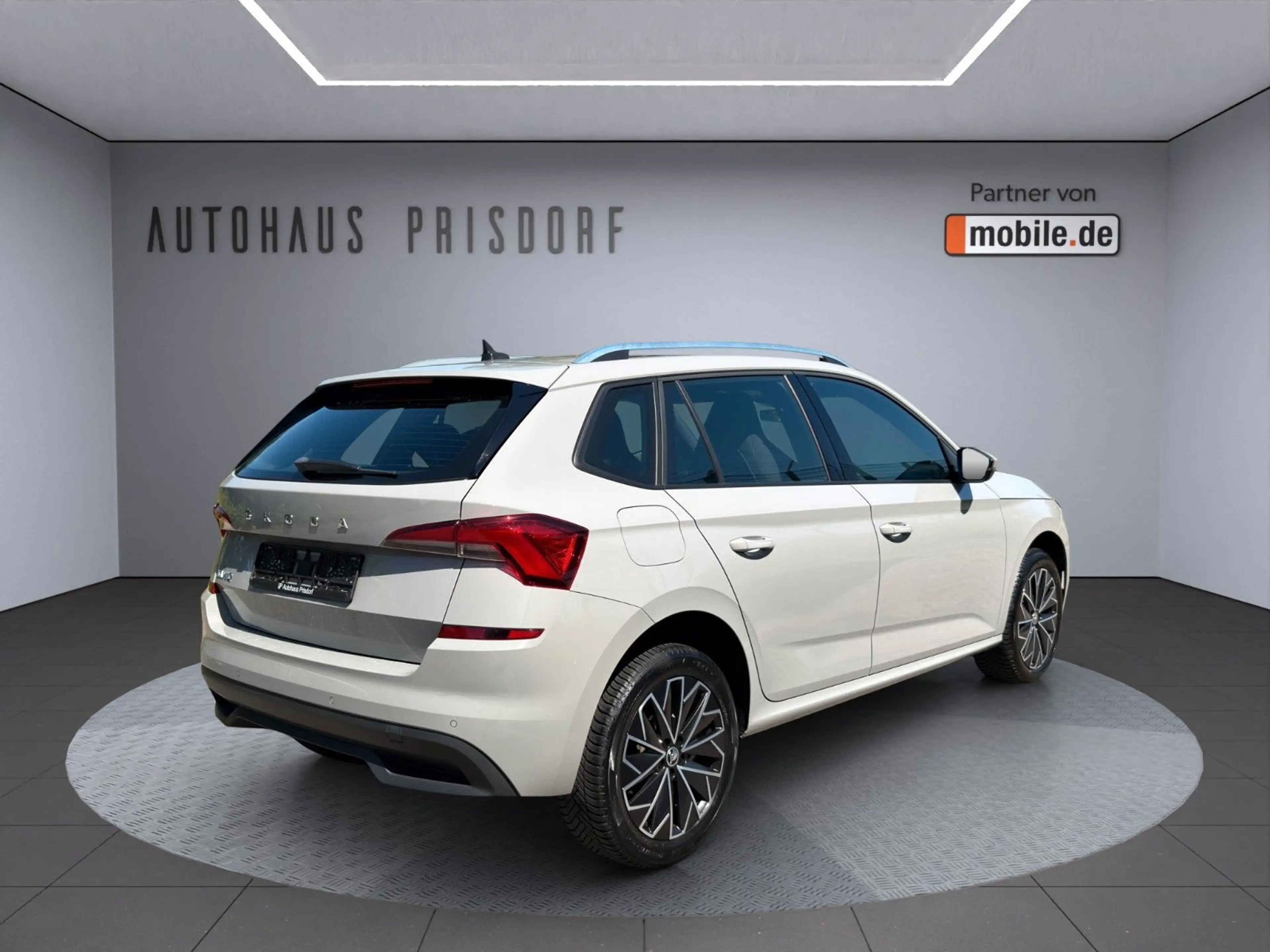 Skoda Kamiq Style DSG/LED/ACC/CarPlay/Virtual/Sound — photo 5