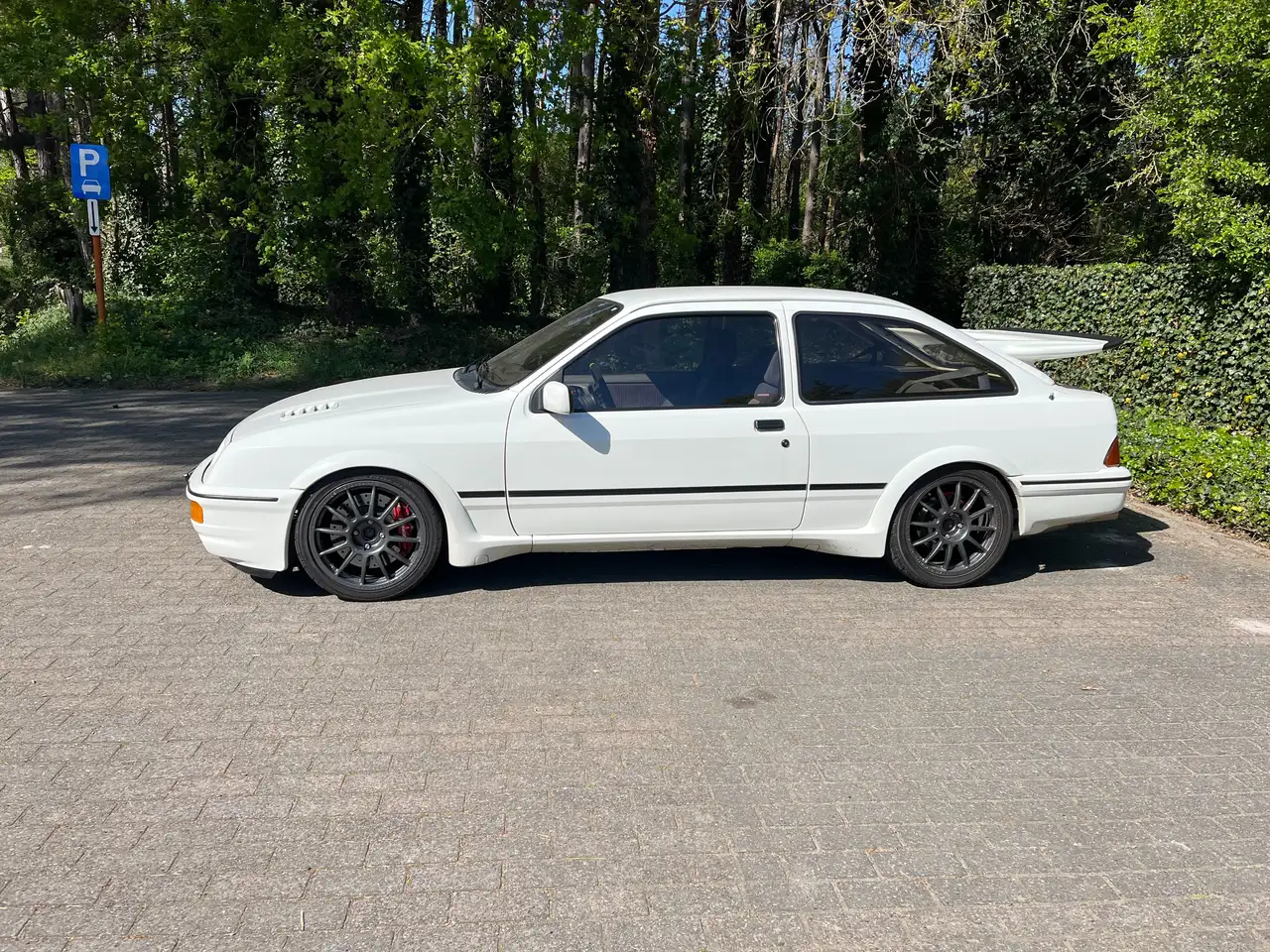Ford Sierra RS Cosworth, foto 2