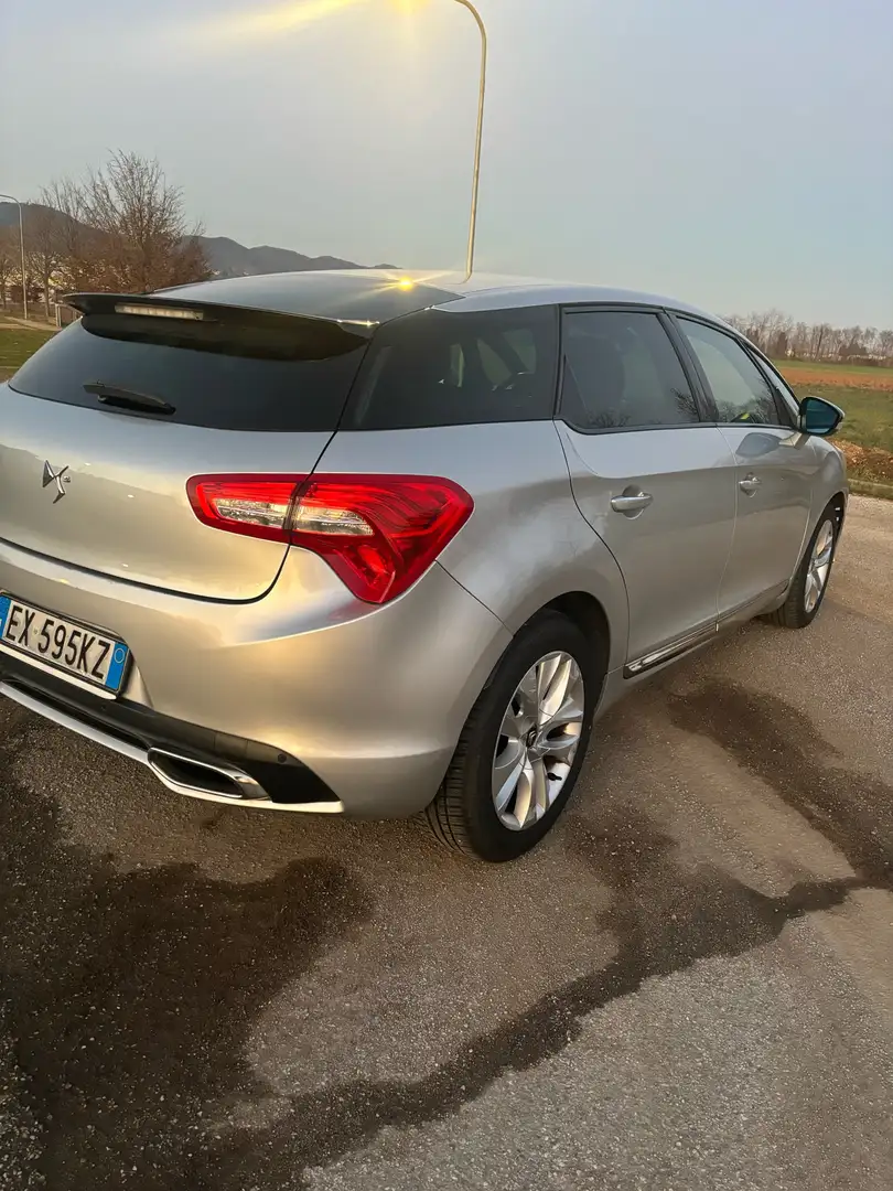 Citroen DS5 2.0 bluehdi So Chic 180cv auto - 2