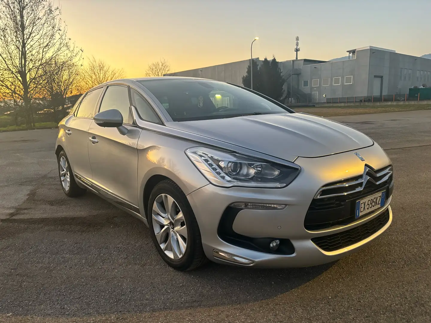 Citroen DS5 2.0 bluehdi So Chic 180cv auto - 1