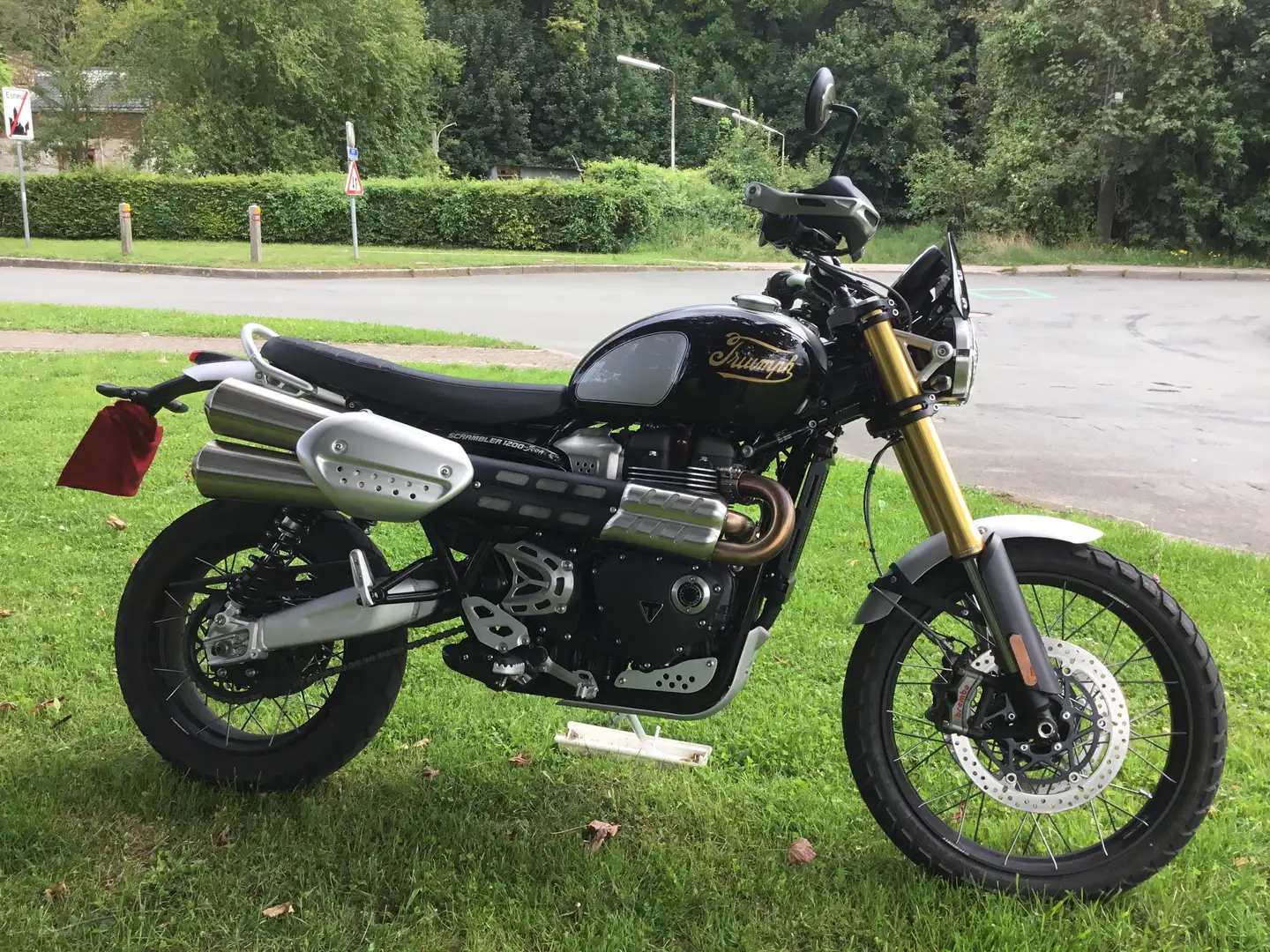 Triumph Scrambler 1200 XE Icon Edition - 1