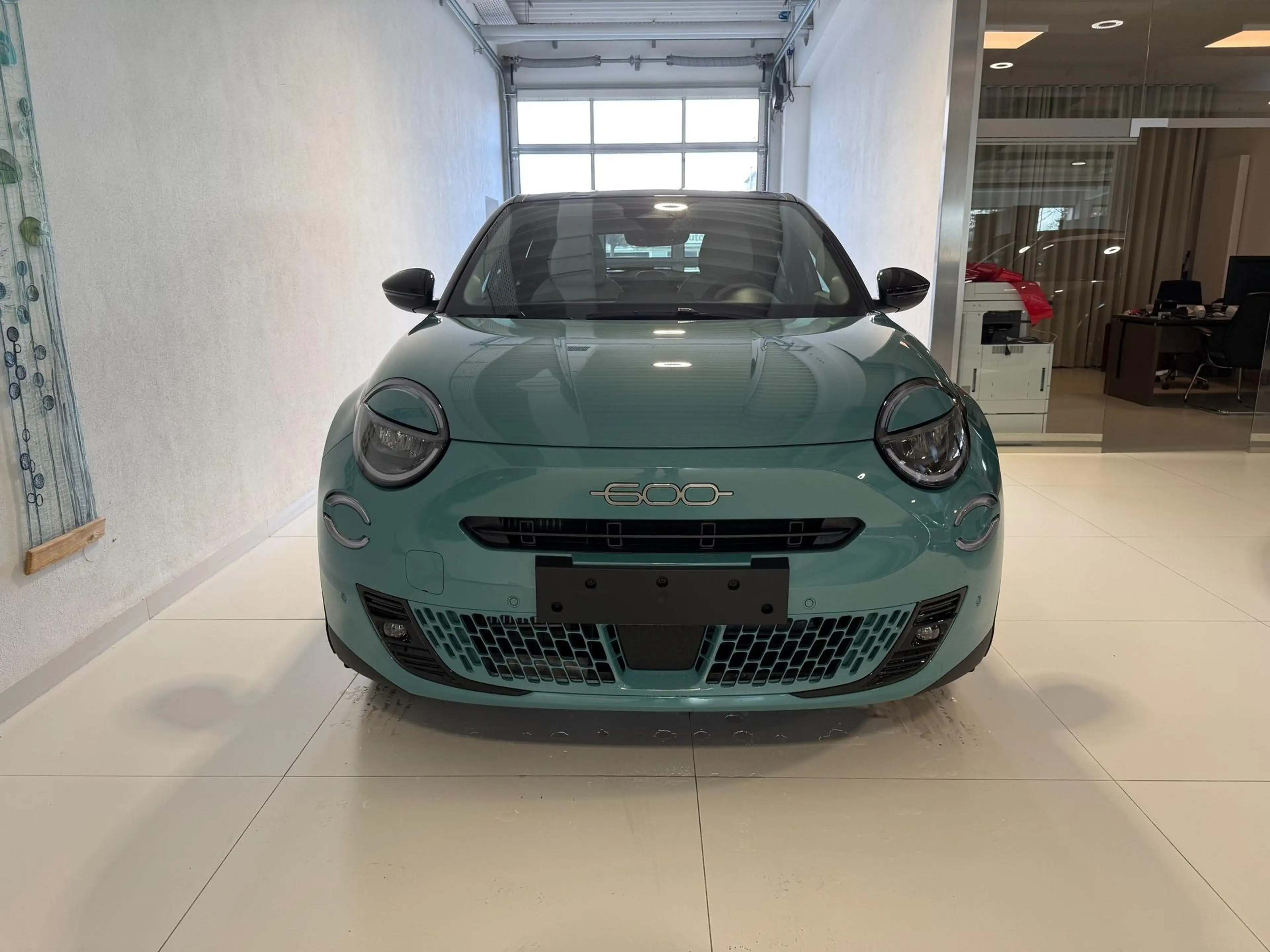 Fiat 600 La Prima Hybrid 1.2 T3 107 kW (145 PS) DCT Klim... — photo 2