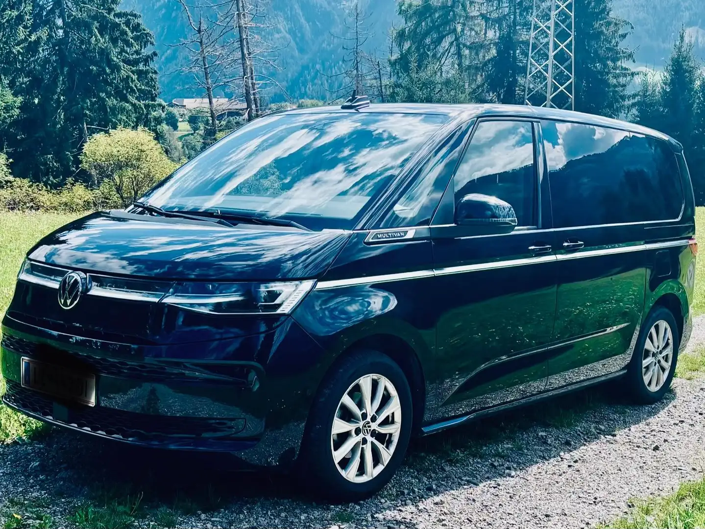 Volkswagen T7 Multivan Multivan 2,0 TDI Style Style Schwarz - 1