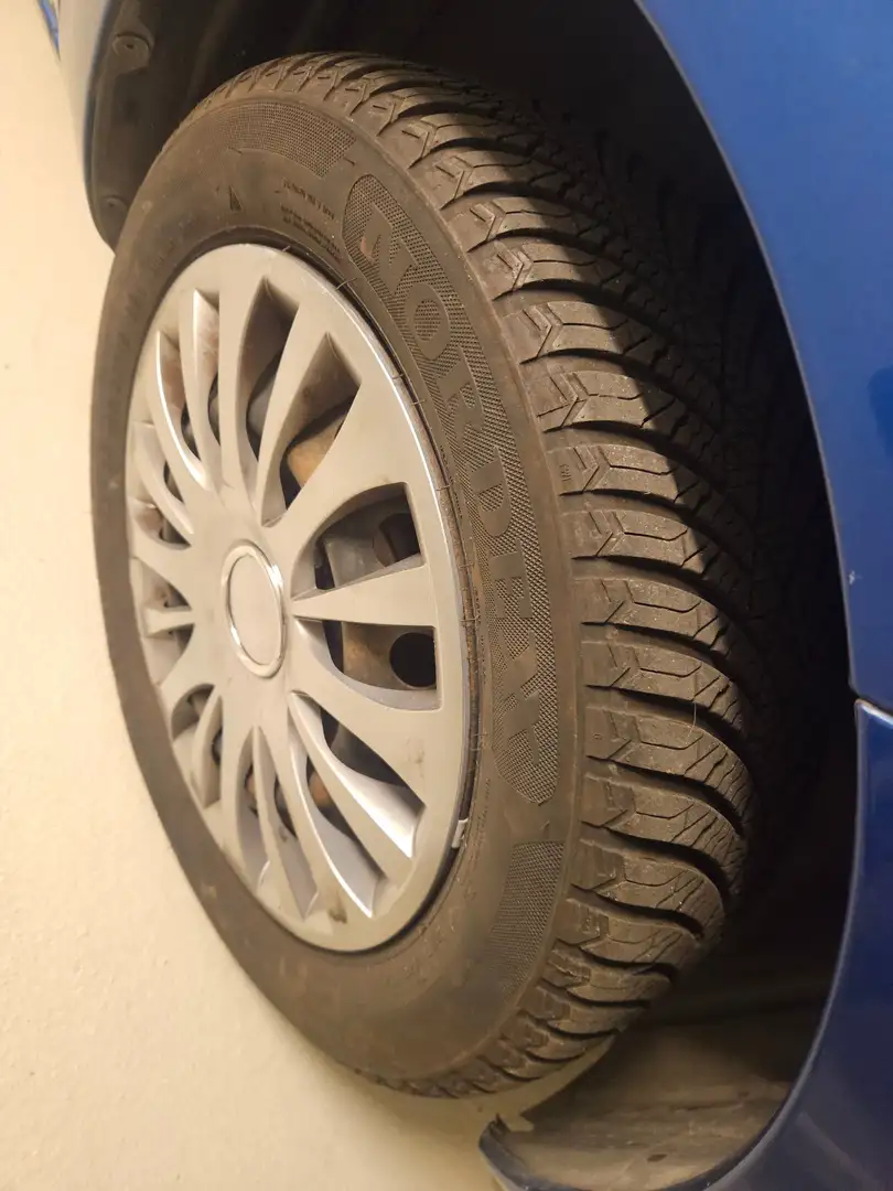 Toyota Yaris Yaris 1,0 VVT-i Linea Sol Linea Sol Blau - 1