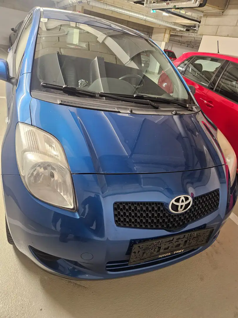 Toyota Yaris Yaris 1,0 VVT-i Linea Sol Linea Sol Blau - 2