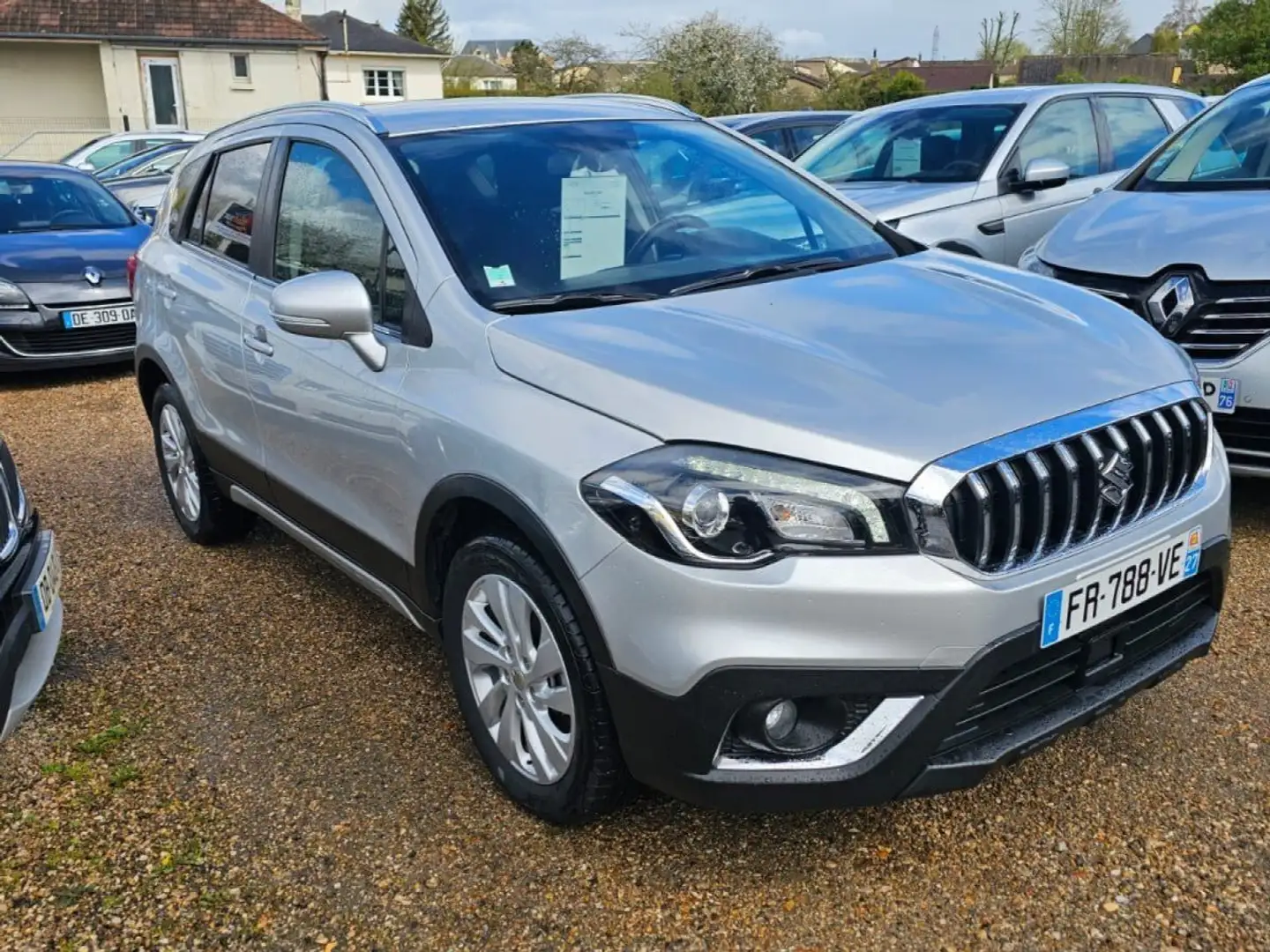 Suzuki SX4 S-Cross 1.4 129 CH 55000 Km Hybrid Très Bonne était Premie Gris - 2