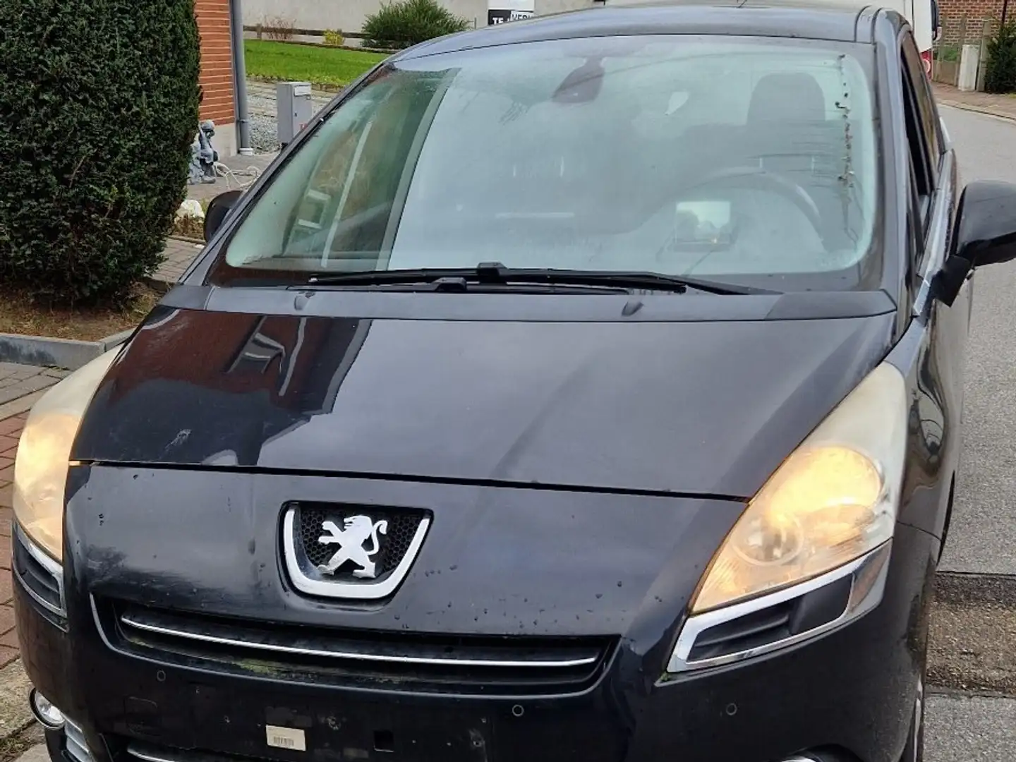 Peugeot 5008 1.6i Confort Pack - 1