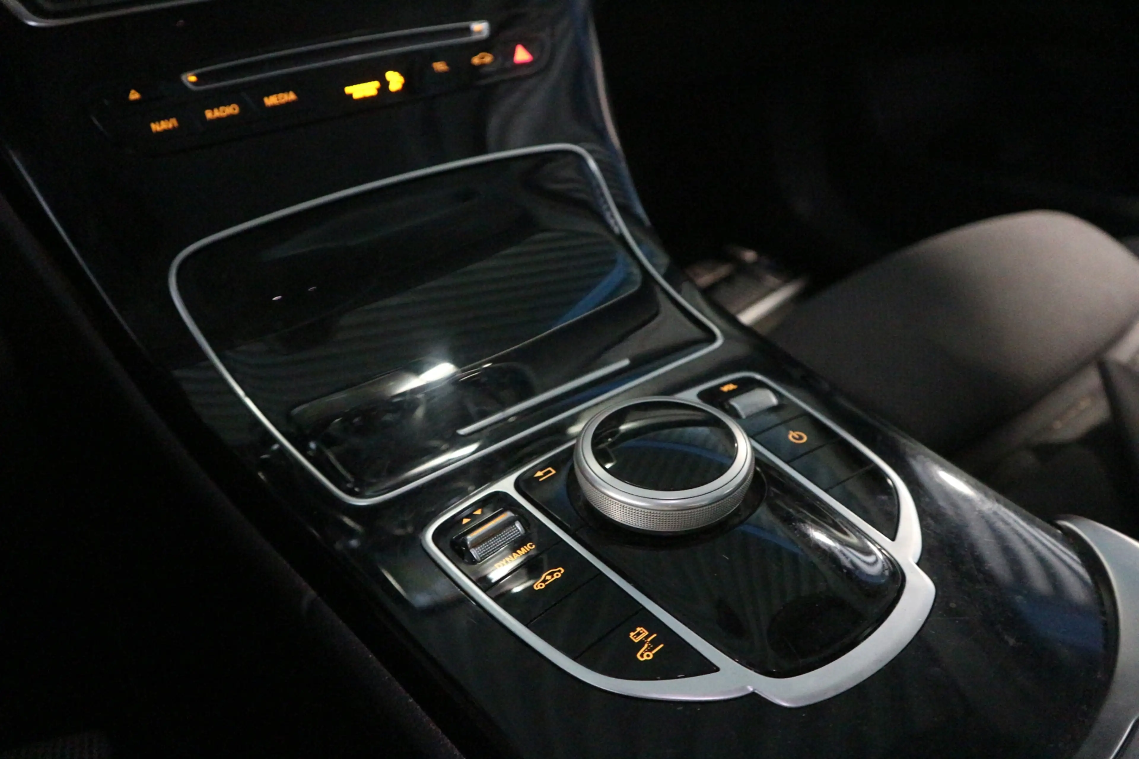 Mercedes-Benz C 350 Estate e Lease Edition / NAP / STOELVERWARMING / L — photo 11