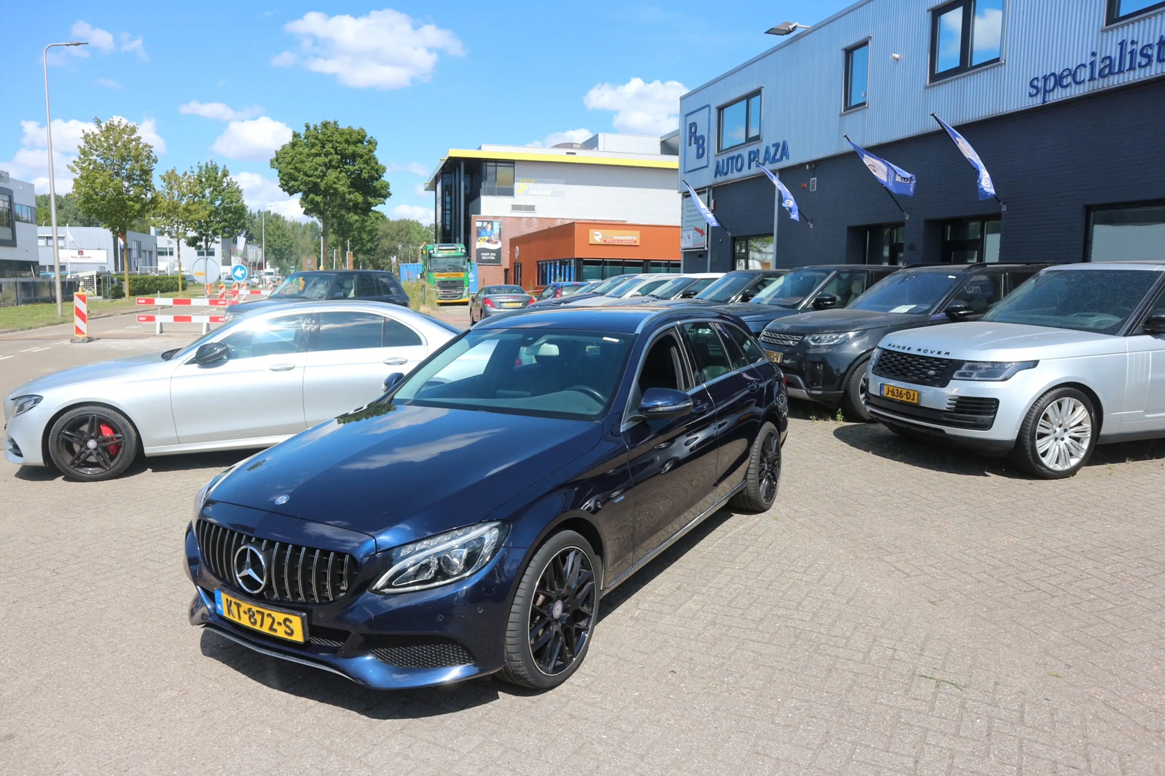 Mercedes-Benz C 350 Estate e Lease Edition / NAP / STOELVERWARMING / L — photo 9