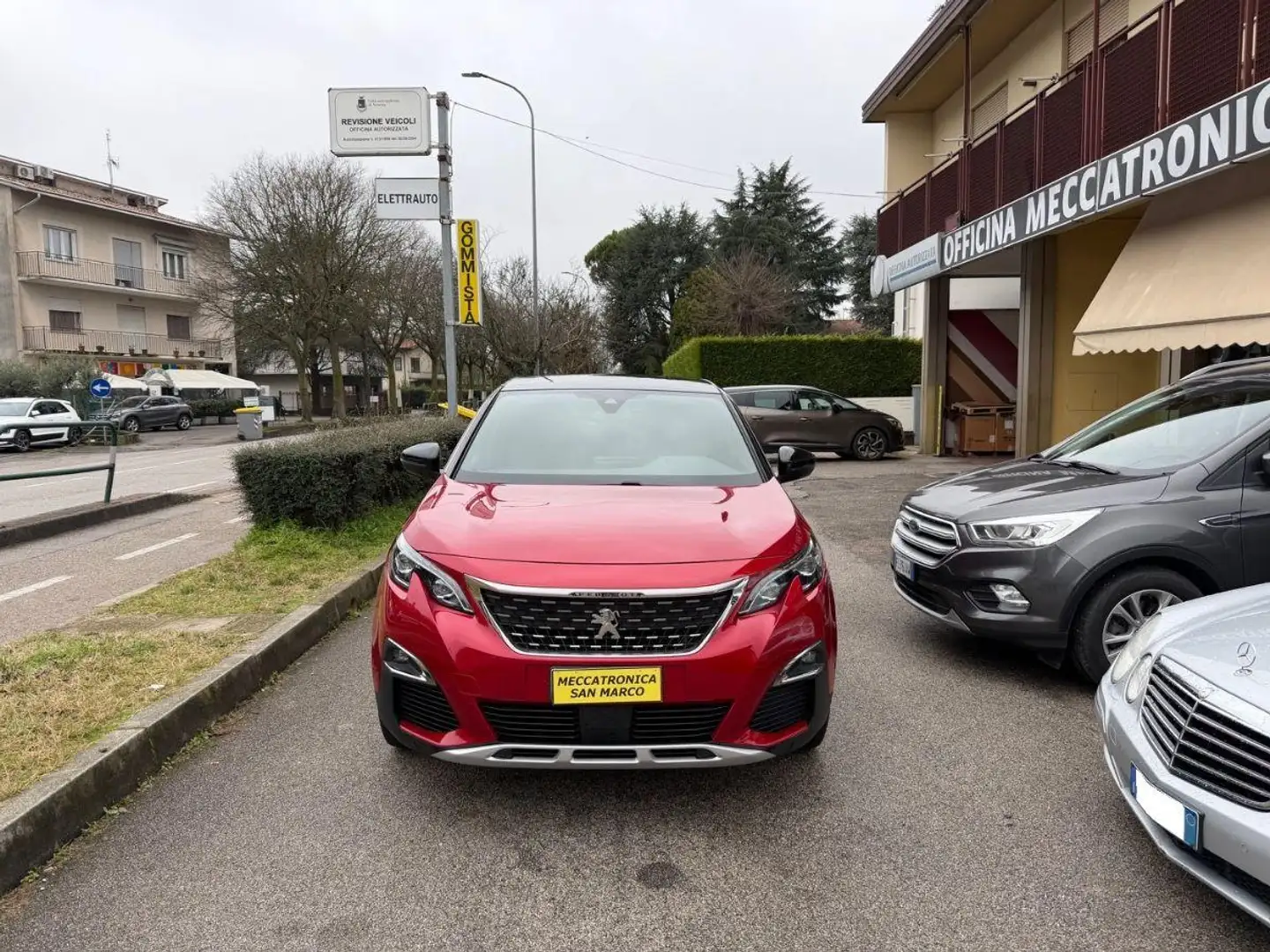 Peugeot 3008 BlueHDi 120 S&S GT Line *PROMO* Rouge - 2