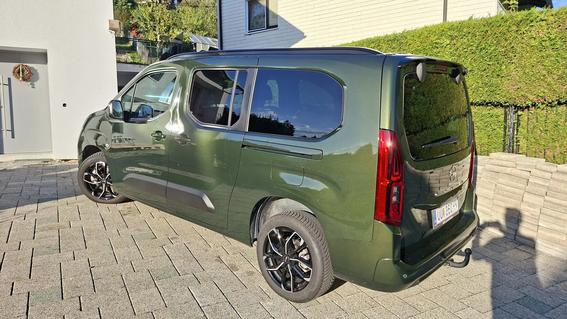 Opel Combo 1.2 PureTech XL (lange Version / 7 Sitze) - 2
