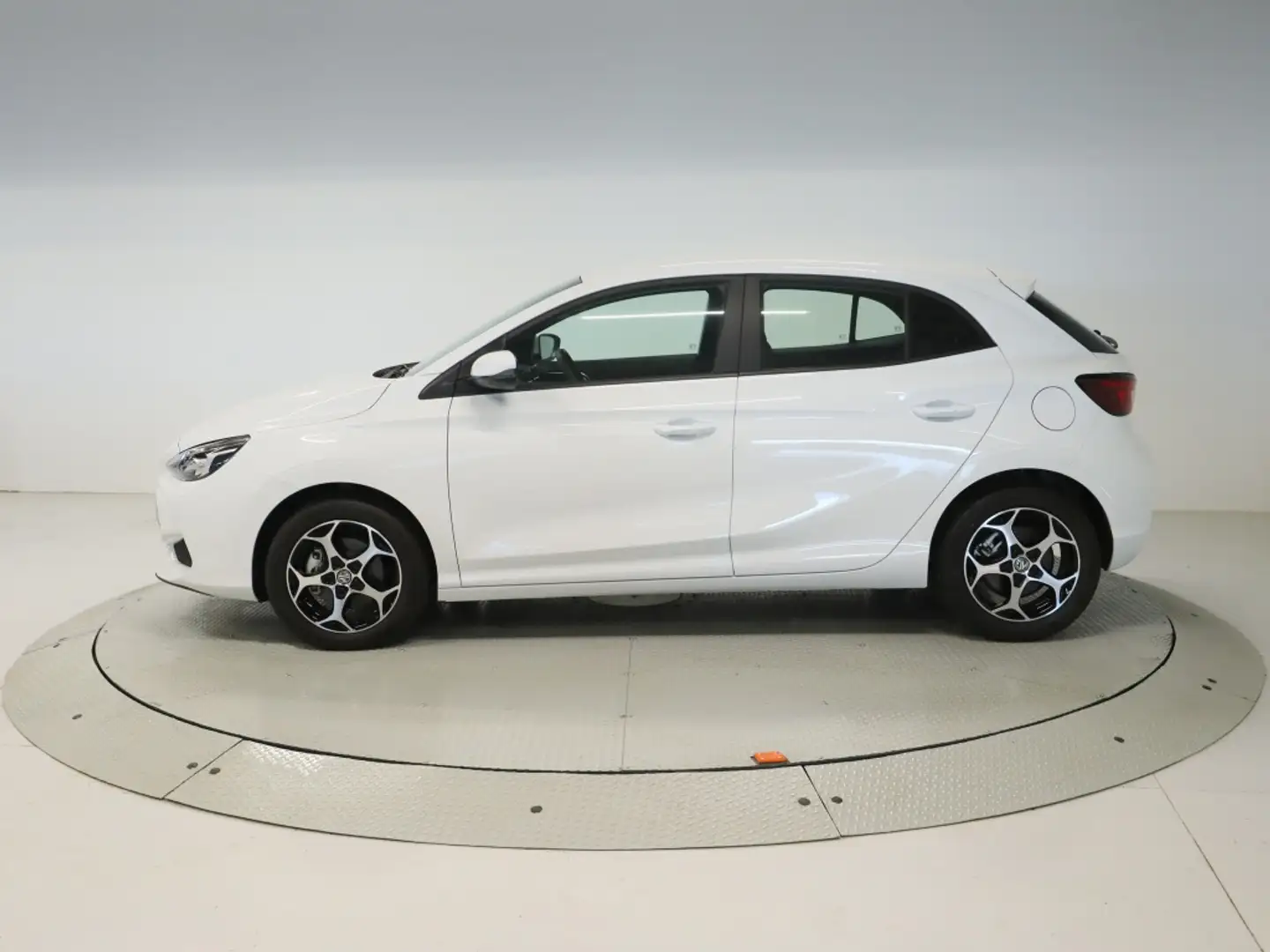 MG MG3 3 1.5 HEV COMFORT 195 5P Blanc - 2