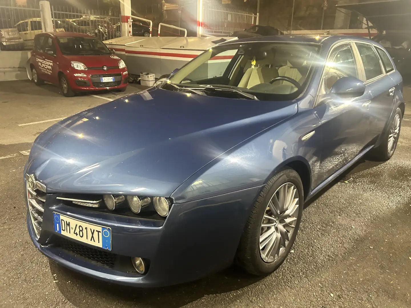 Alfa Romeo 159 SW 1.9 jtdm 16v Distinctive 150cv - 1