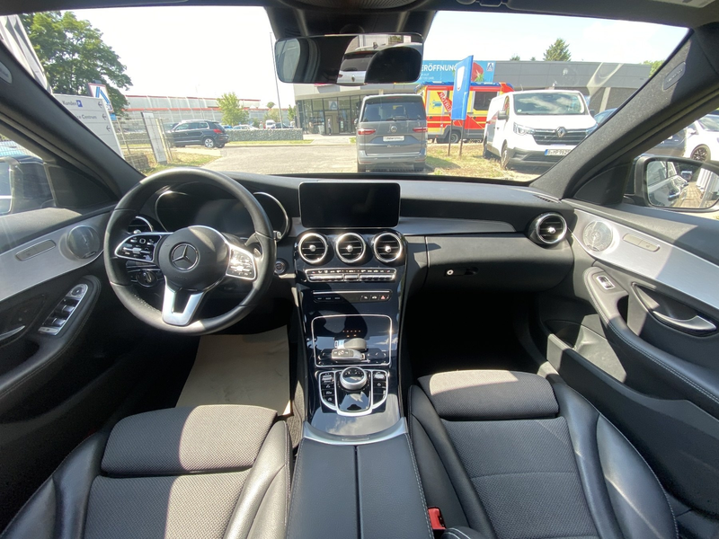 Mercedes-Benz C 220 Avantgarde — photo 9